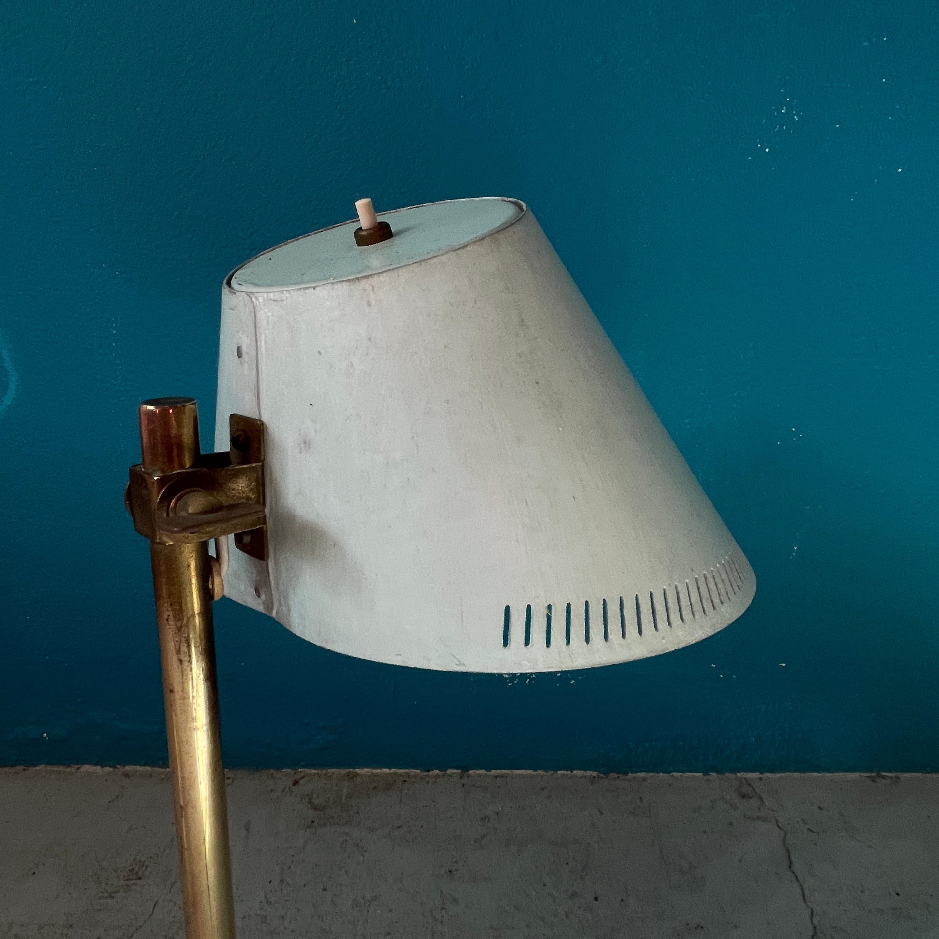 Paavo Tynell 9227 Table Lamp for TAITO / Idman Finland, 1950's For Sale 5
