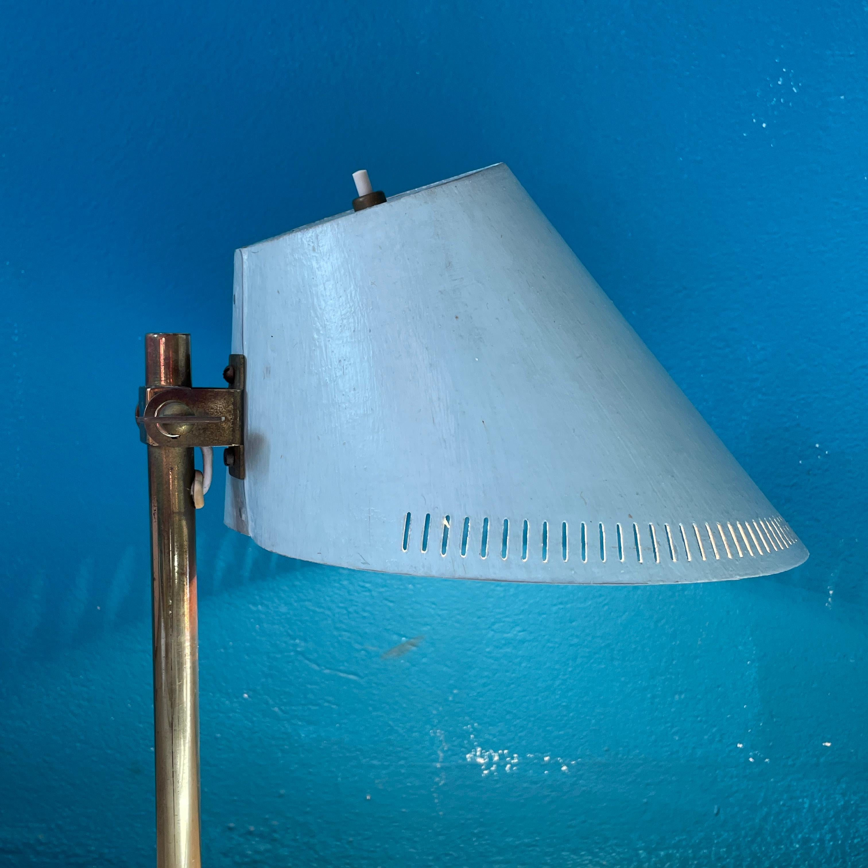 Paavo Tynell 9227 Table Lamp for TAITO / Idman Finland, 1950's For Sale 1