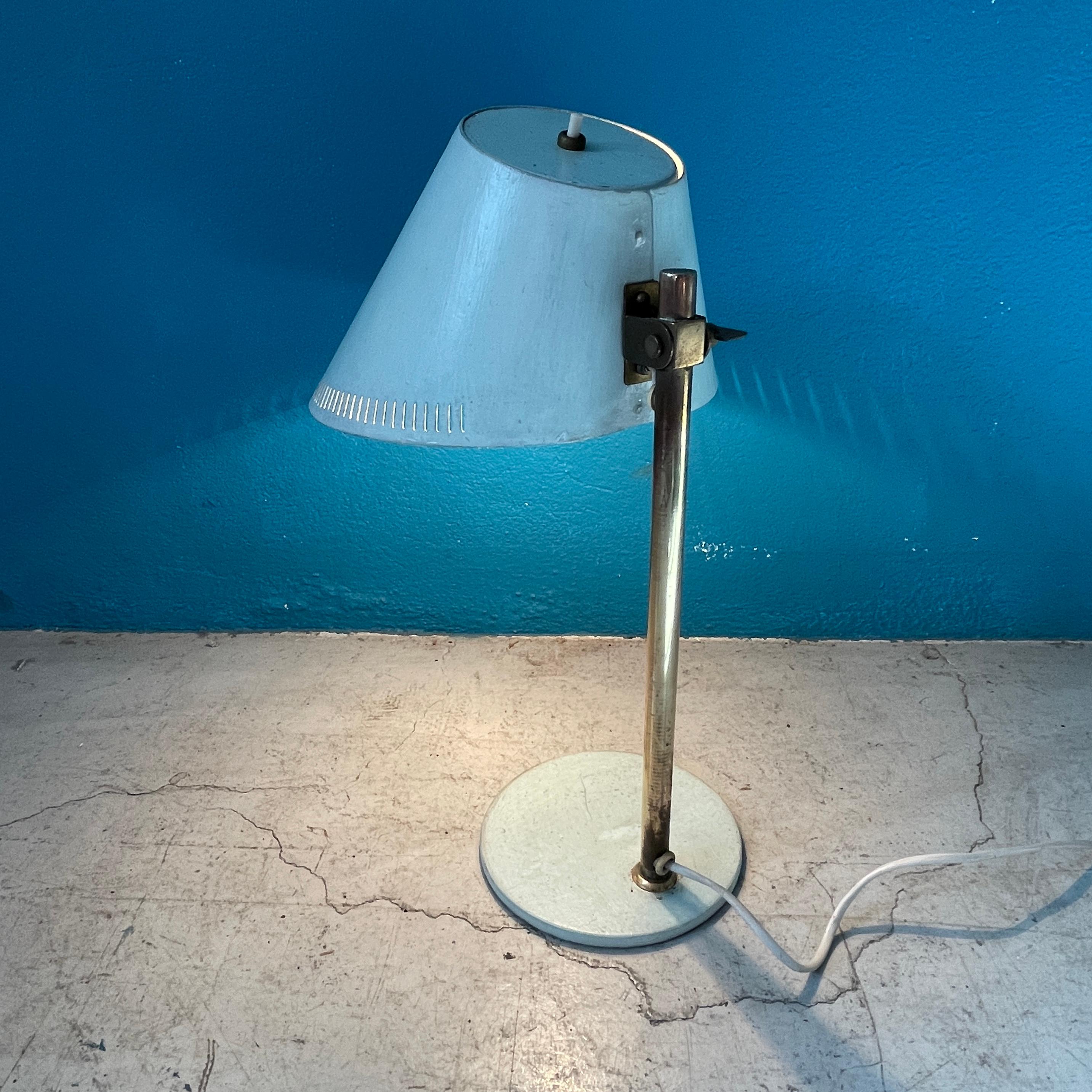 Paavo Tynell 9227 Table Lamp for TAITO / Idman Finland, 1950's For Sale 2