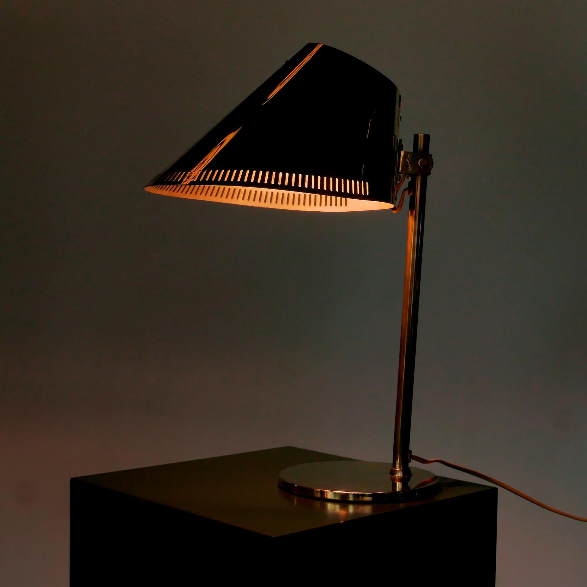 Mid-20th Century Paavo Tynell 9227ms Table Lamp For Sale