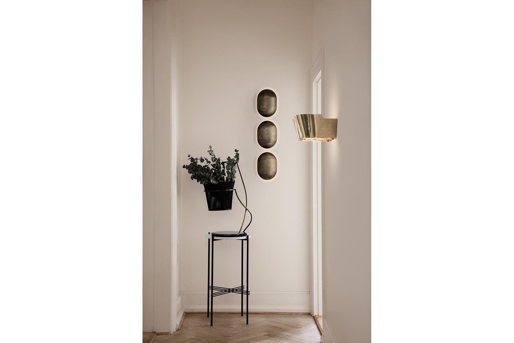 Mid-Century Modern Paavo Tynell 9464 Wall Lamp For Sale