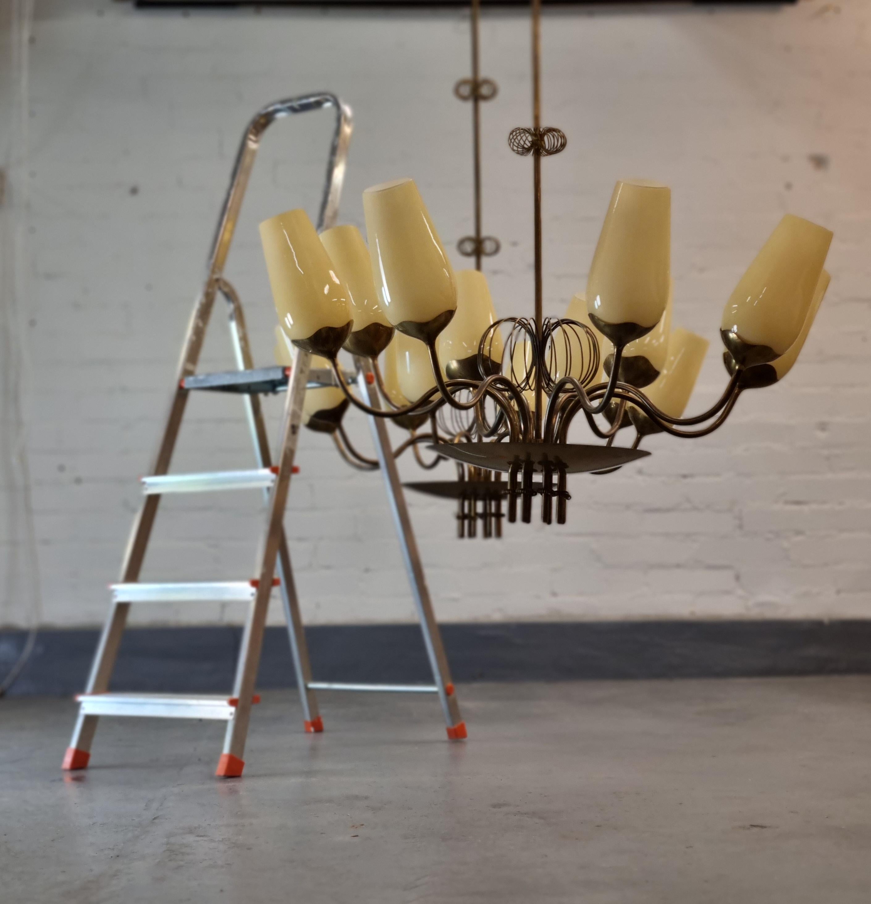 Paavo Tynell Pair Of Commissioned Chandeliers, Brass & Glass, Taito Oy 1950s For Sale 9