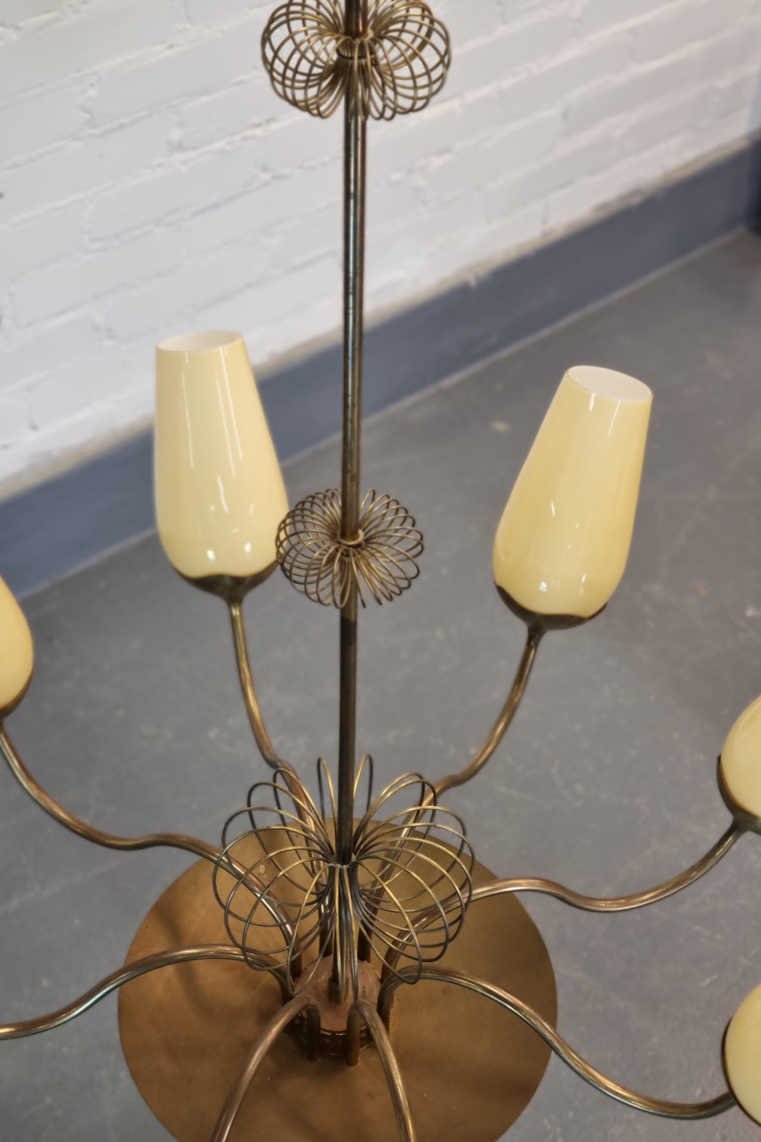 Paavo Tynell Pair Of Commissioned Chandeliers, Brass & Glass, Taito Oy 1950s In Good Condition For Sale In Helsinki, FI