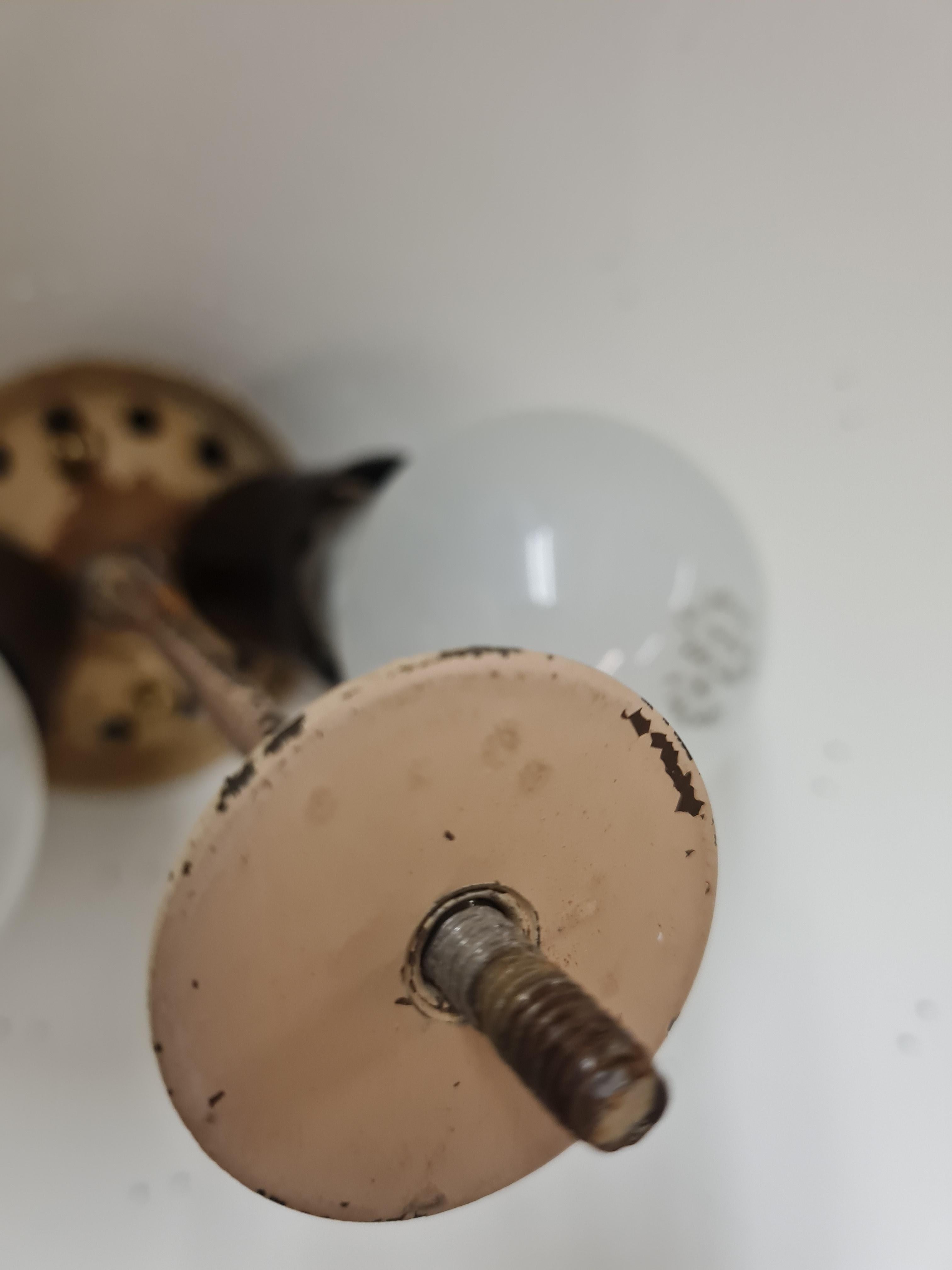 Lampada da soffitto regolabile Paavo Tynell A1982MS, Ottone pieno traforato, Idman 1950s in vendita 5
