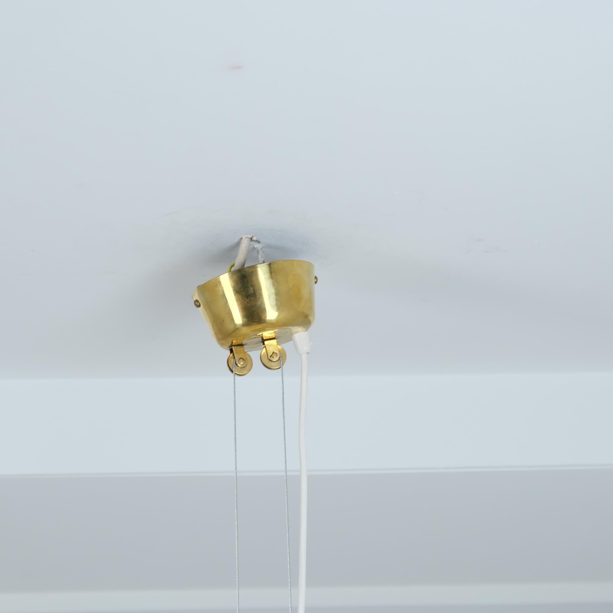 Lampada da soffitto regolabile Paavo Tynell Modello A1965 in Greene & Greene, Taito 1950s in vendita 6