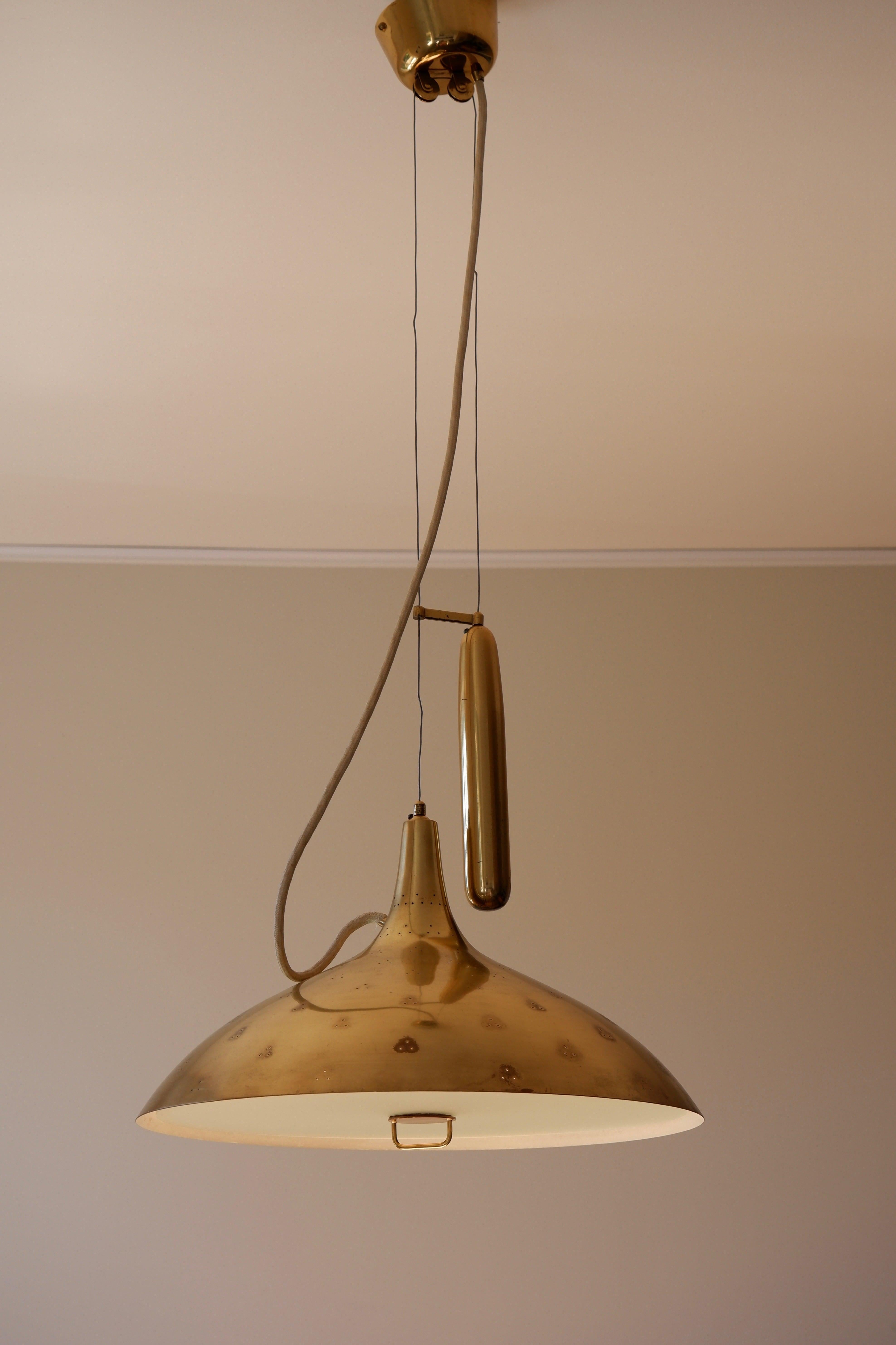 Finnish Paavo Tynell Adjustable Counterweight Ceiling Lamp Model A1965, Taito, circa 40
