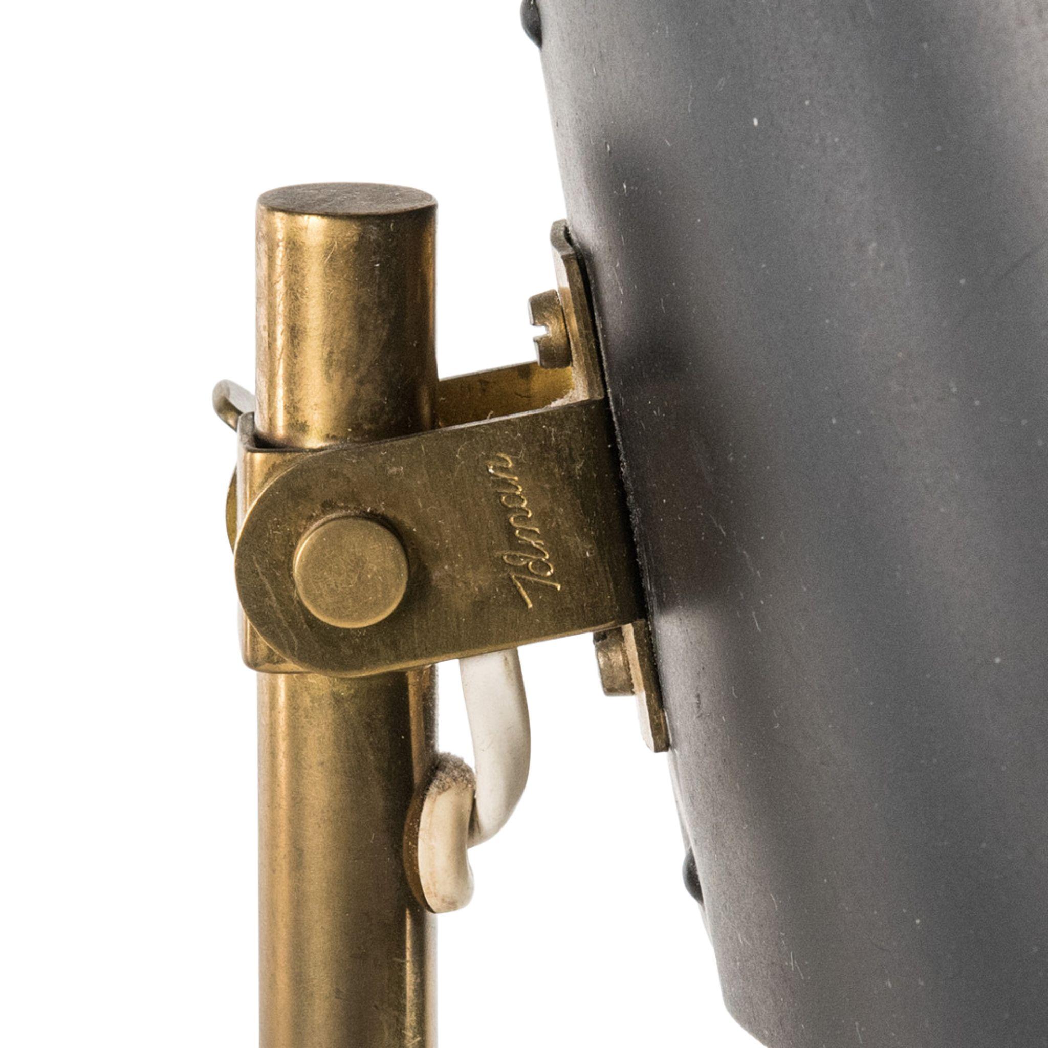 Paavo Tynell lampe de table ajustable Model No 9227 pour Idman, milieu du siècle dernier Bon état - En vente à New York, NY