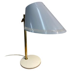 Paavo Tynell Adjustable Table Lamp Model 9227 in White and Brass, Idman 1950s