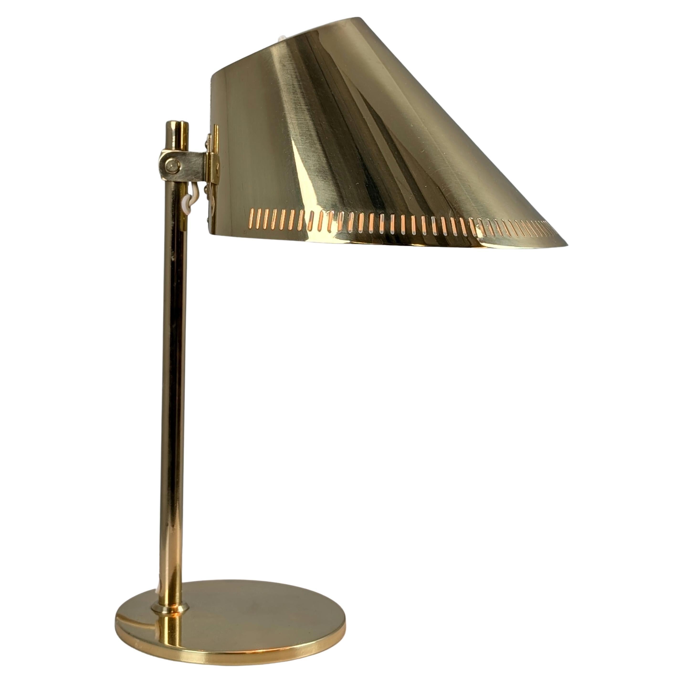 Paavo Tynell Adjustable Table Lamp Model 9227 in Full Brass, Taito 1950s