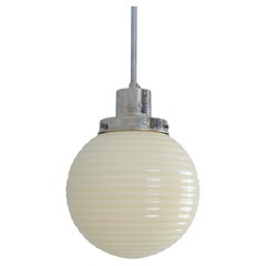 Art-Déco-Lampe 1601 von Paavo Tynell, Nikkled Messing und Opalglas, Taito 1930er Jahre