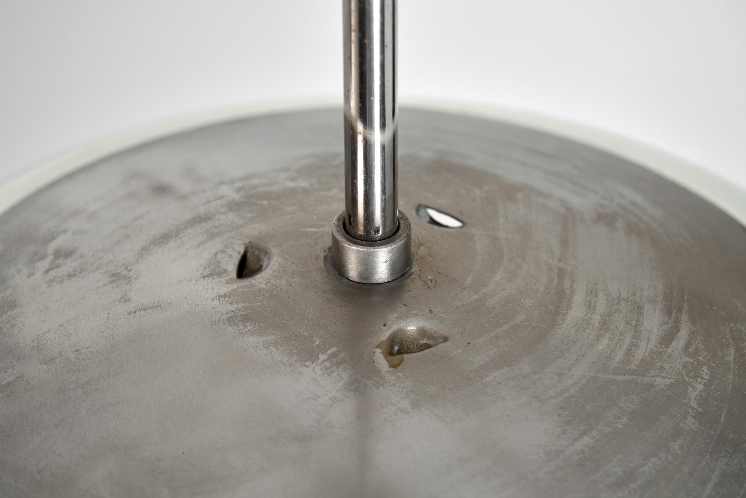 Paavo Tynell (Attr.) Lampada da soffitto modello 