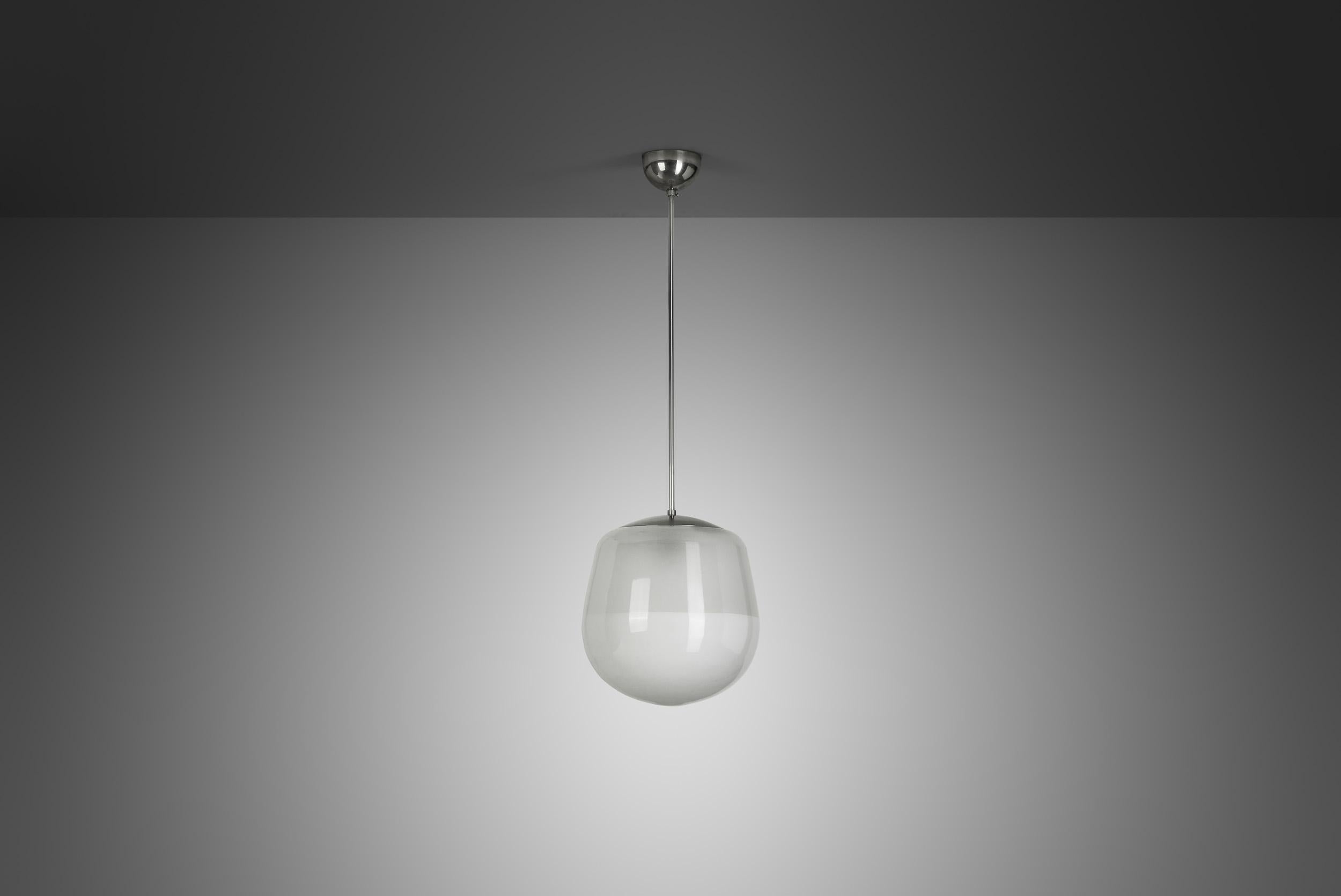 Mid-Century moderno Paavo Tynell (Attr.) Lampada da soffitto modello 