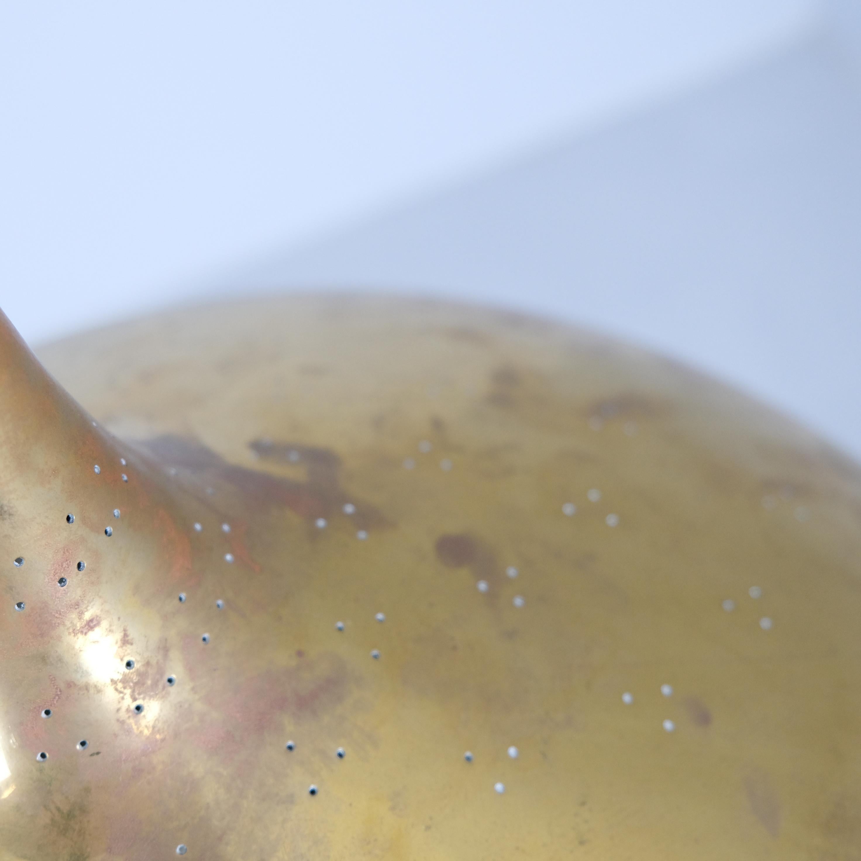 Lampada da soffitto regolabile traforata in ottone Paavo Tynell Model A1965, Idman 1950s in vendita 5