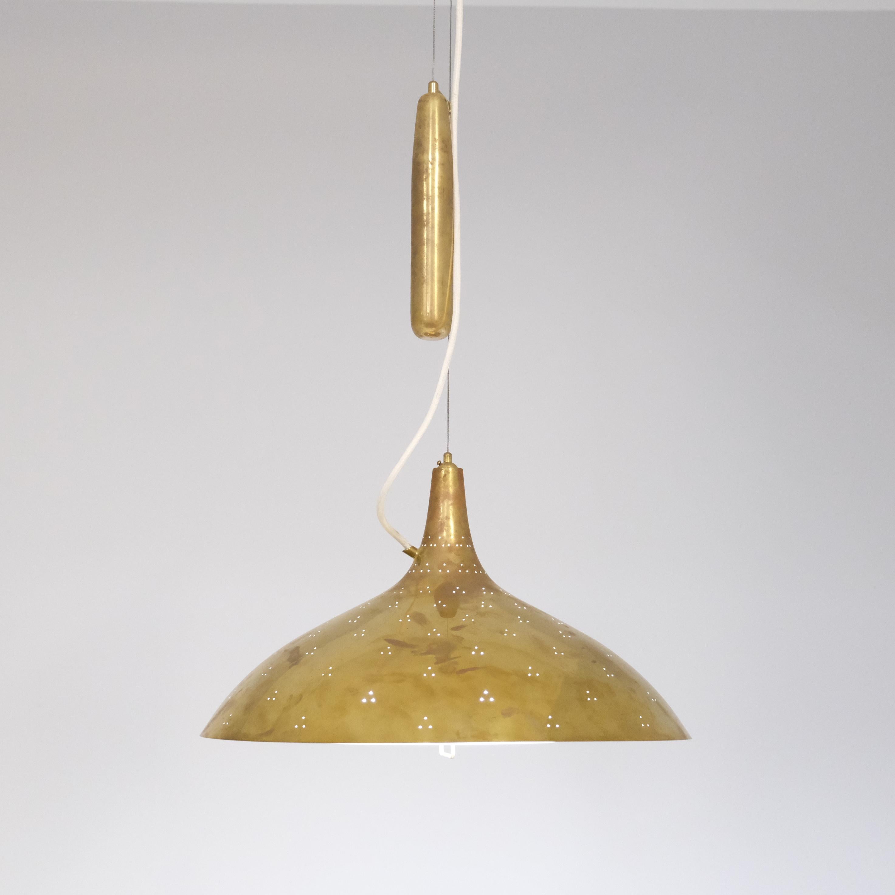 Lampada da soffitto regolabile traforata in ottone Paavo Tynell Model A1965, Idman 1950s in vendita 8