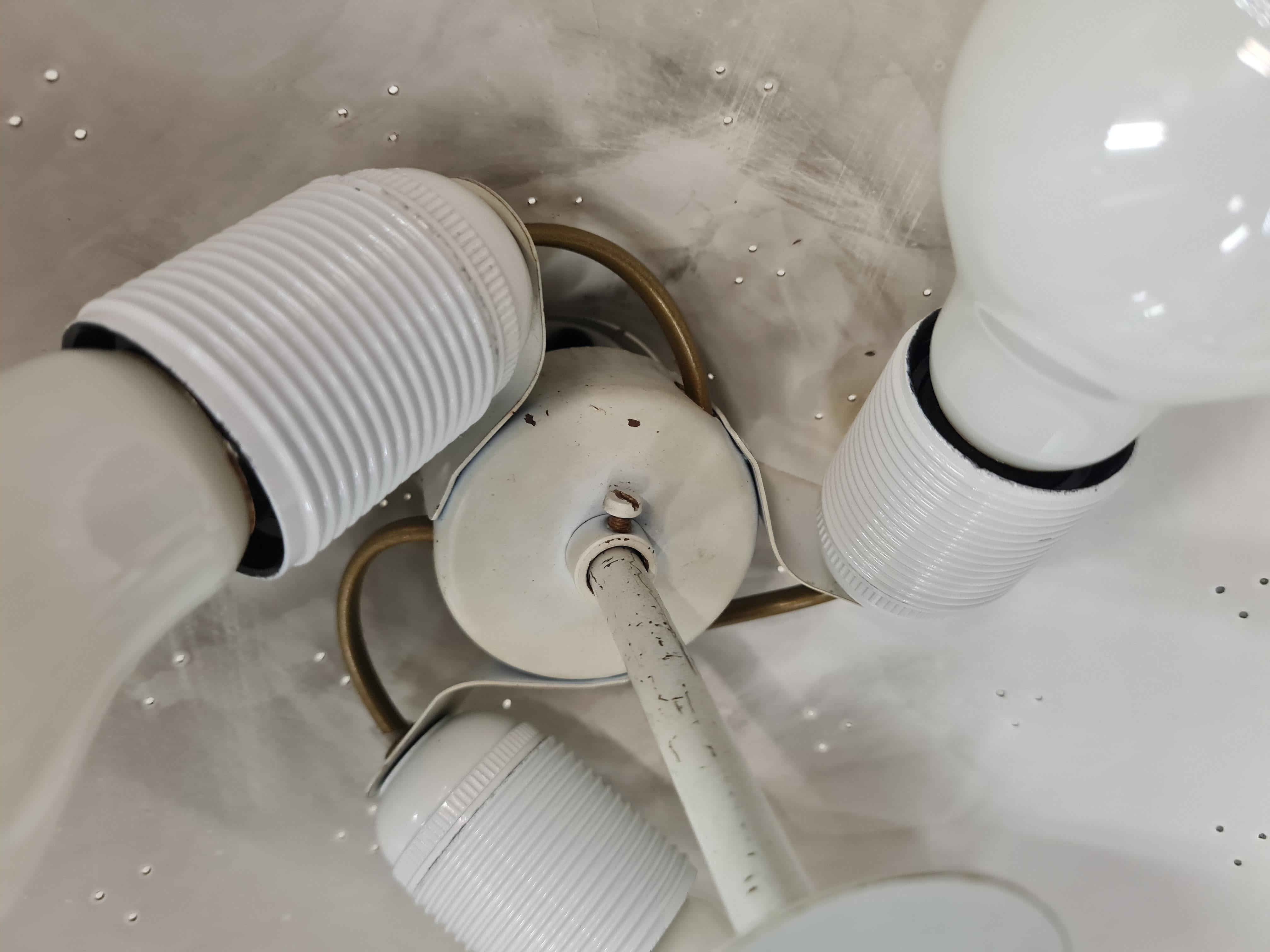 Lampada da soffitto regolabile in ottone Paavo Tynell Modello 1965, Taito 1950s in vendita 9