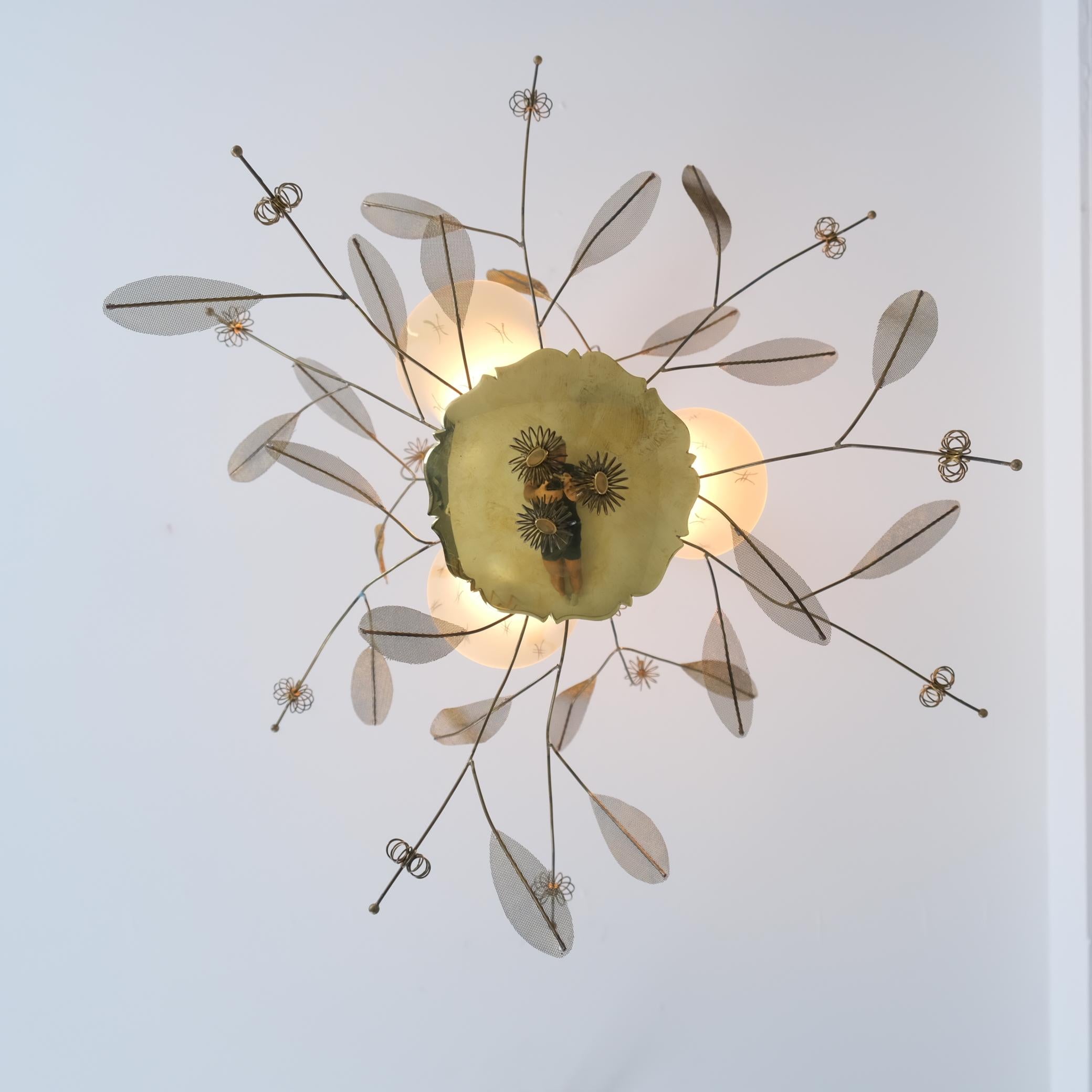 Paavo Tynell Bridal Bouquet Ceiling lamp 'Morsiuskimppu' 9029, Taito Oy 1950s For Sale 1