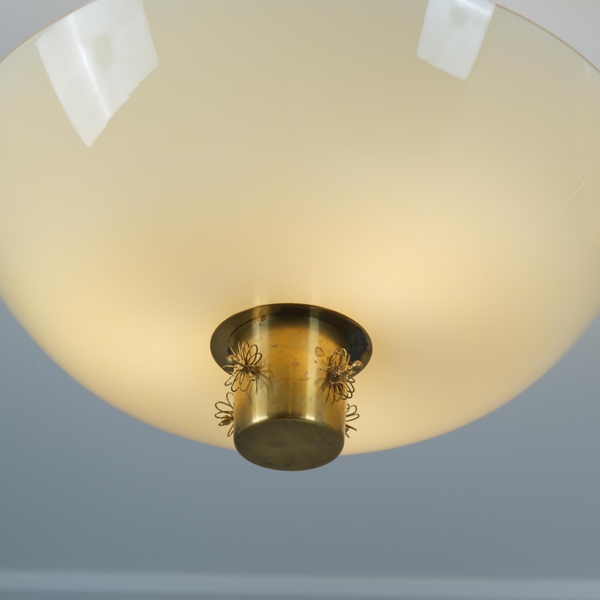 Finlandese Lampada da soffitto Paavo Tynell 