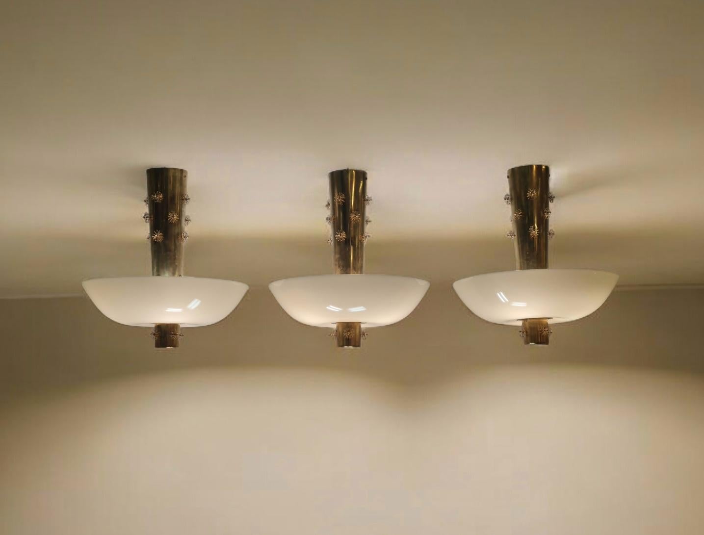 Paavo Tynell Ceiling Lamp Cannon Shell Model 9040, Brass & Opaline, 1950s Idman For Sale 10