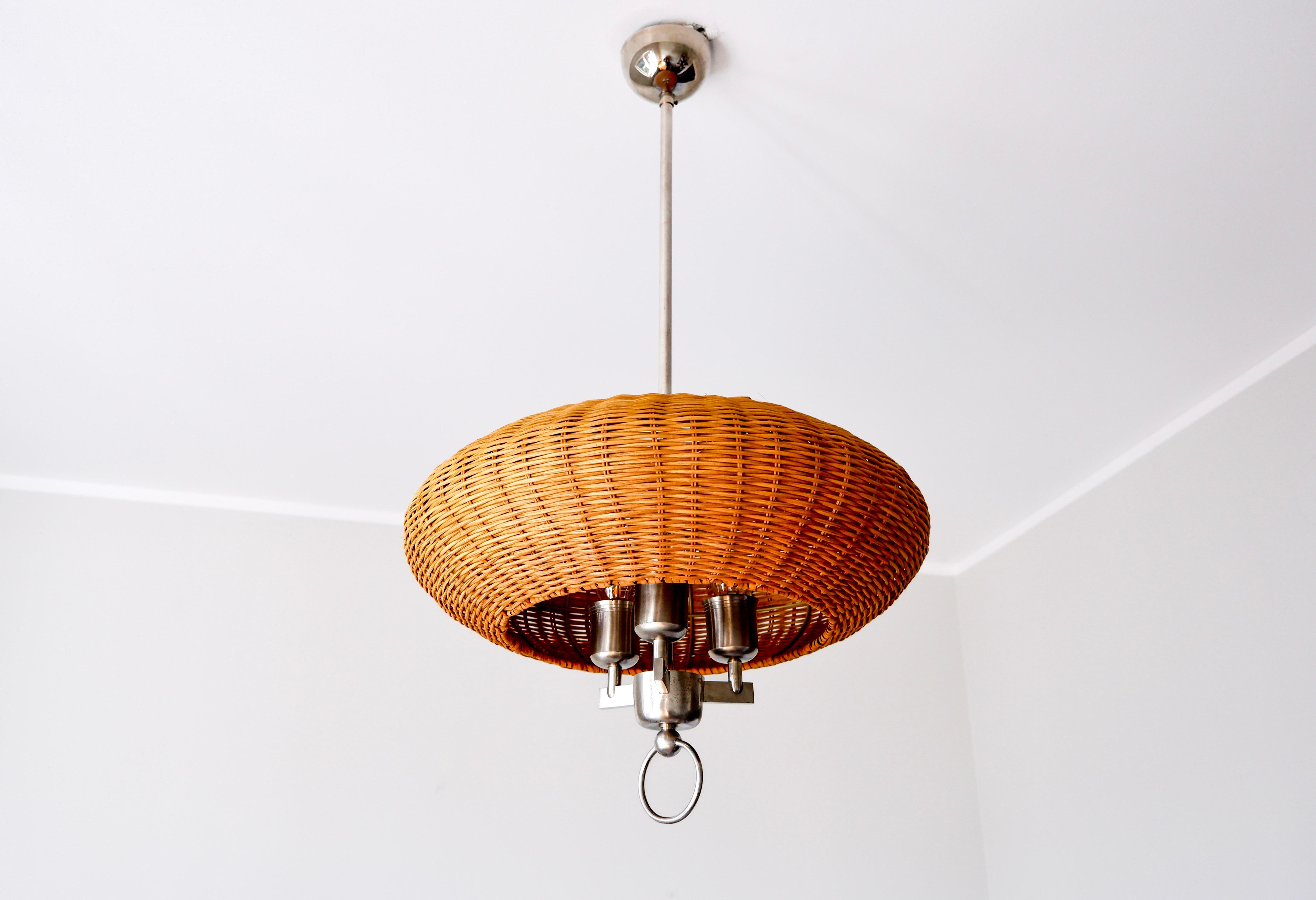 Scandinavo moderno Paavo Tynell, lampada da soffitto modello 1355 realizzata da Taito negli anni '40 in vendita