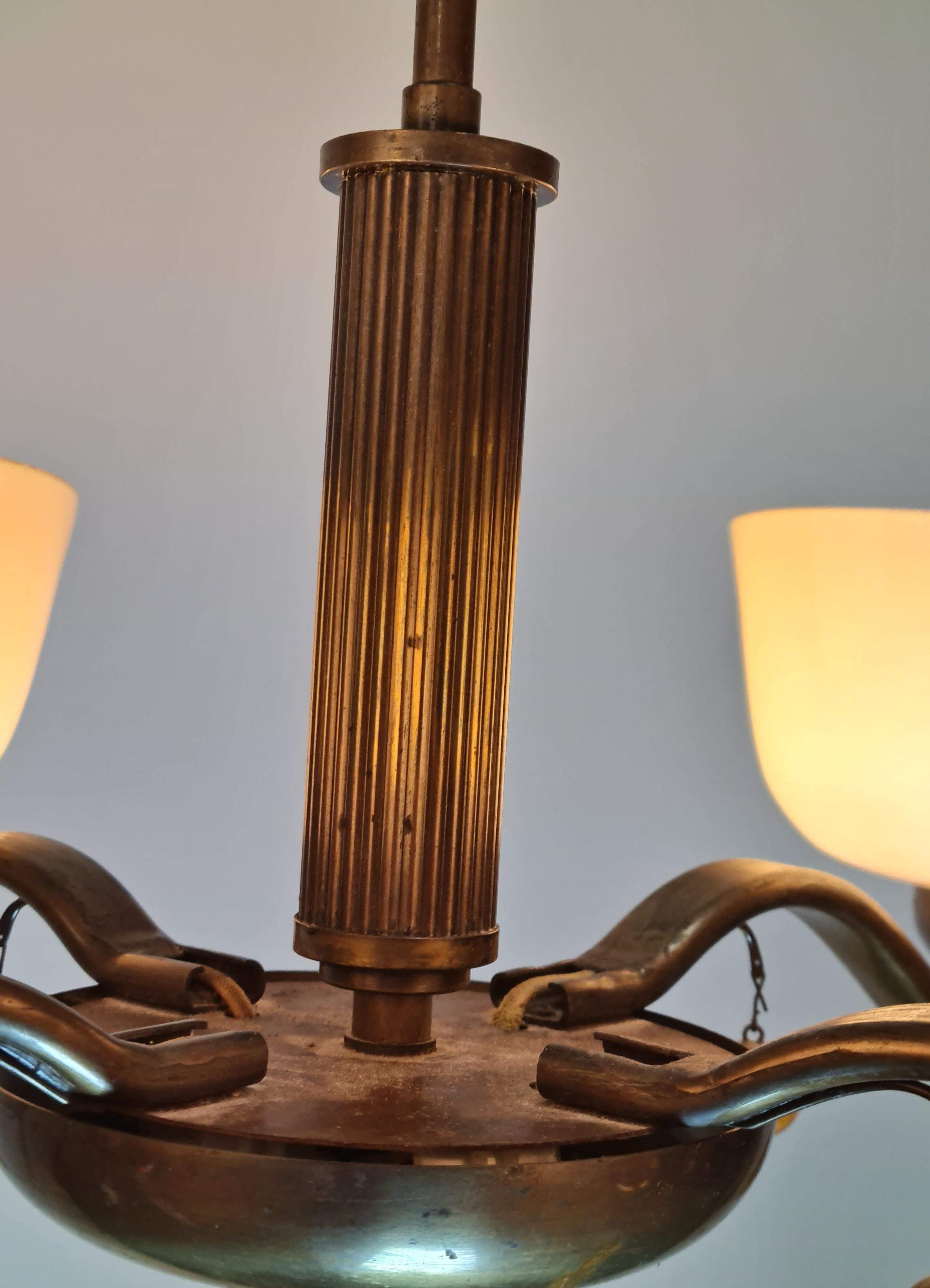 Lampada da soffitto Paavo Tynell modello 1464, vetro, cristalli d'ambra e ottone, Taito 1930 in vendita 3