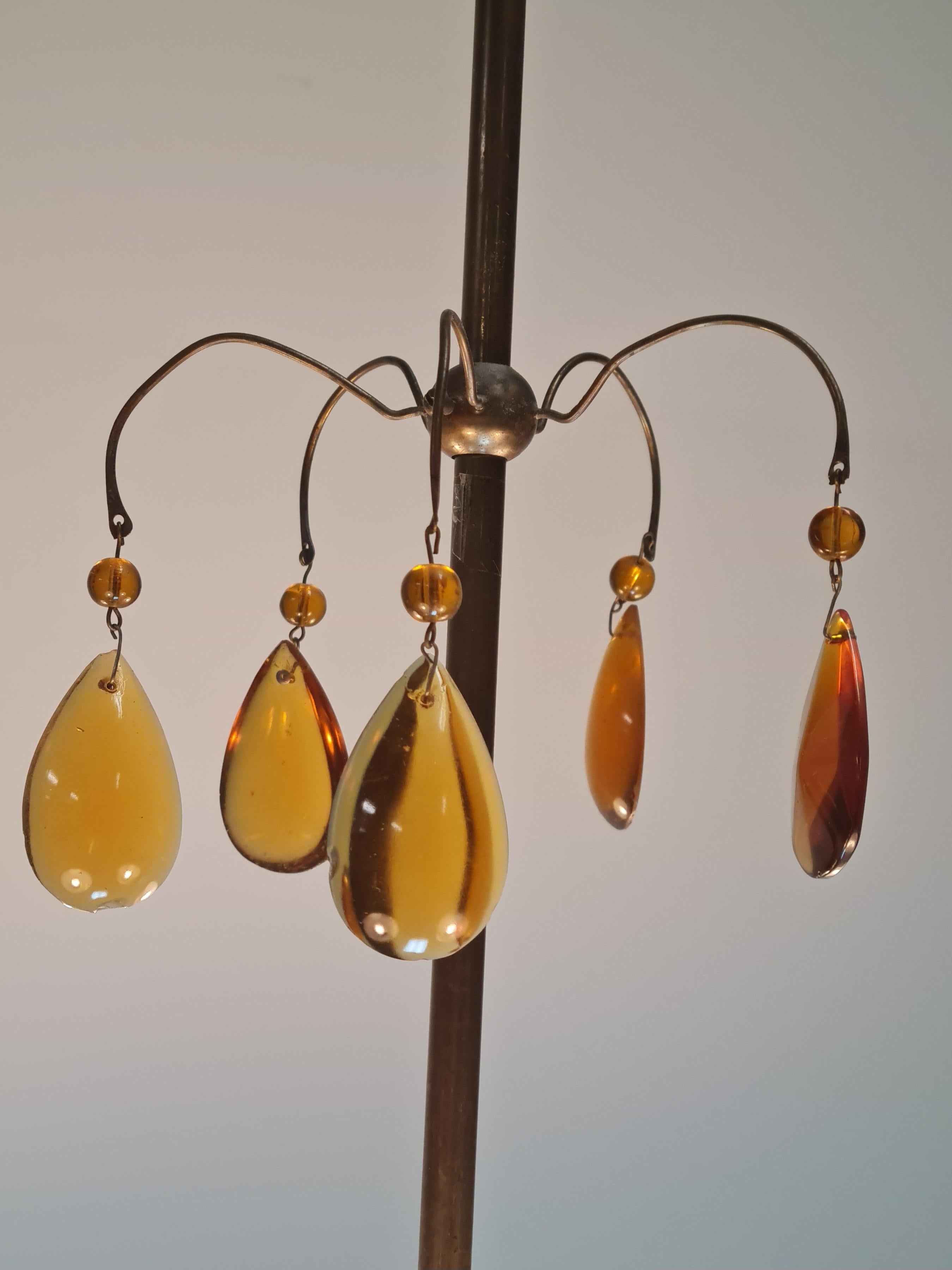 Lampada da soffitto Paavo Tynell modello 1464, vetro, cristalli d'ambra e ottone, Taito 1930 in vendita 2