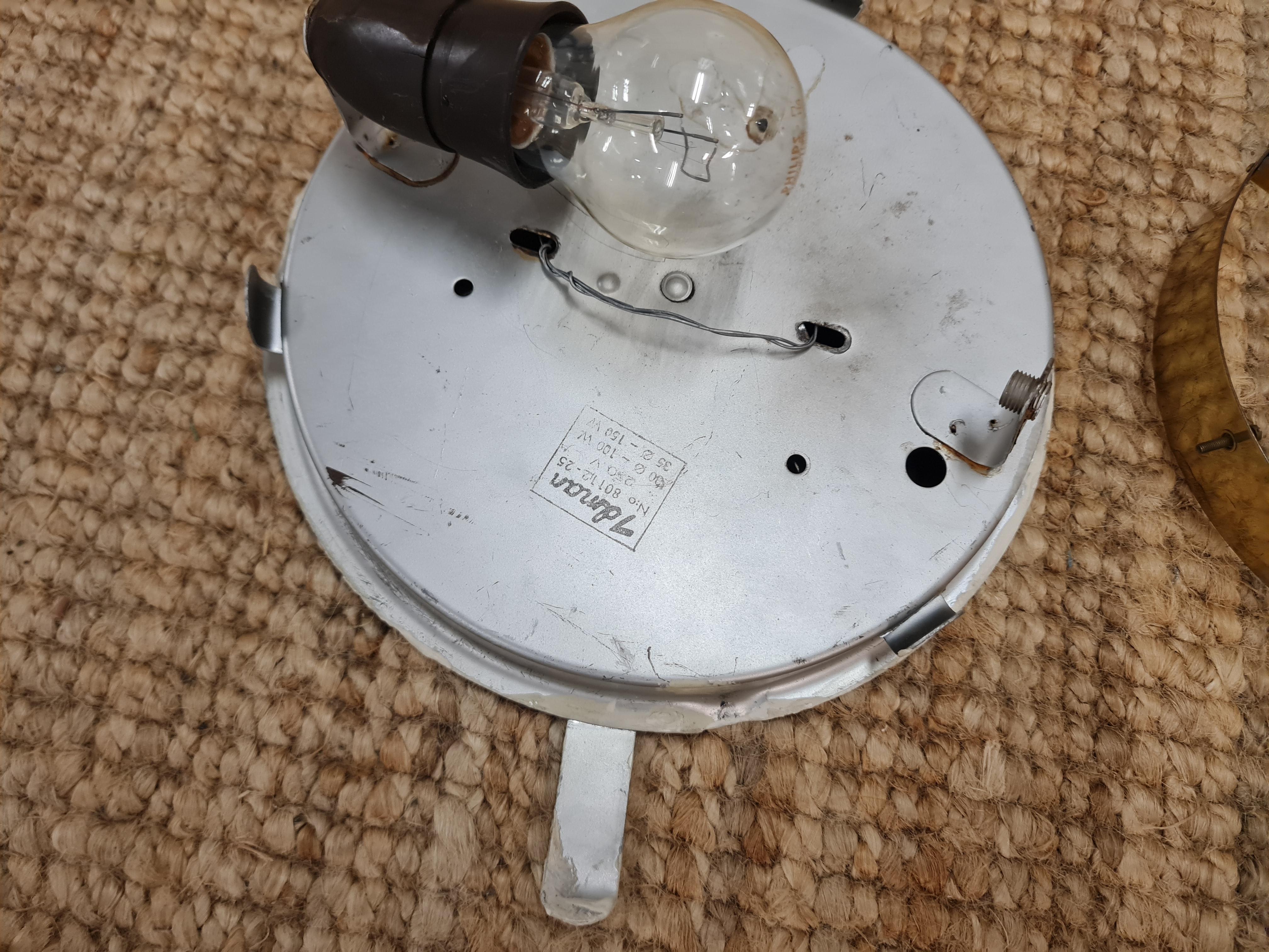 Lampada da soffitto Paavo Tynell Model A 2-7 in ottone e vetro opalino, Idman 1950s in vendita 3