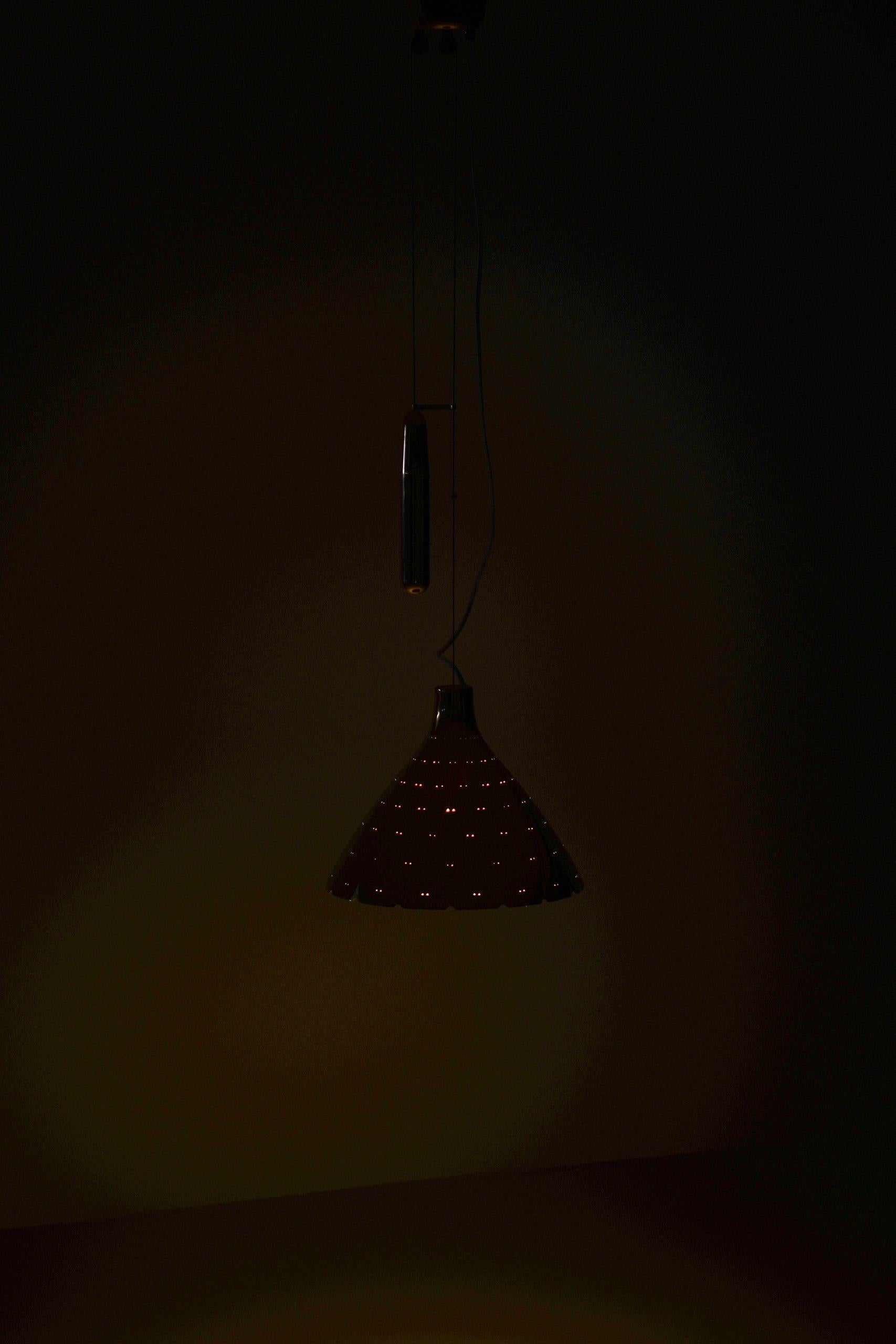 Lampade da soffitto Paavo Tynell prodotte da Taito Oy in Finlandia in vendita 1