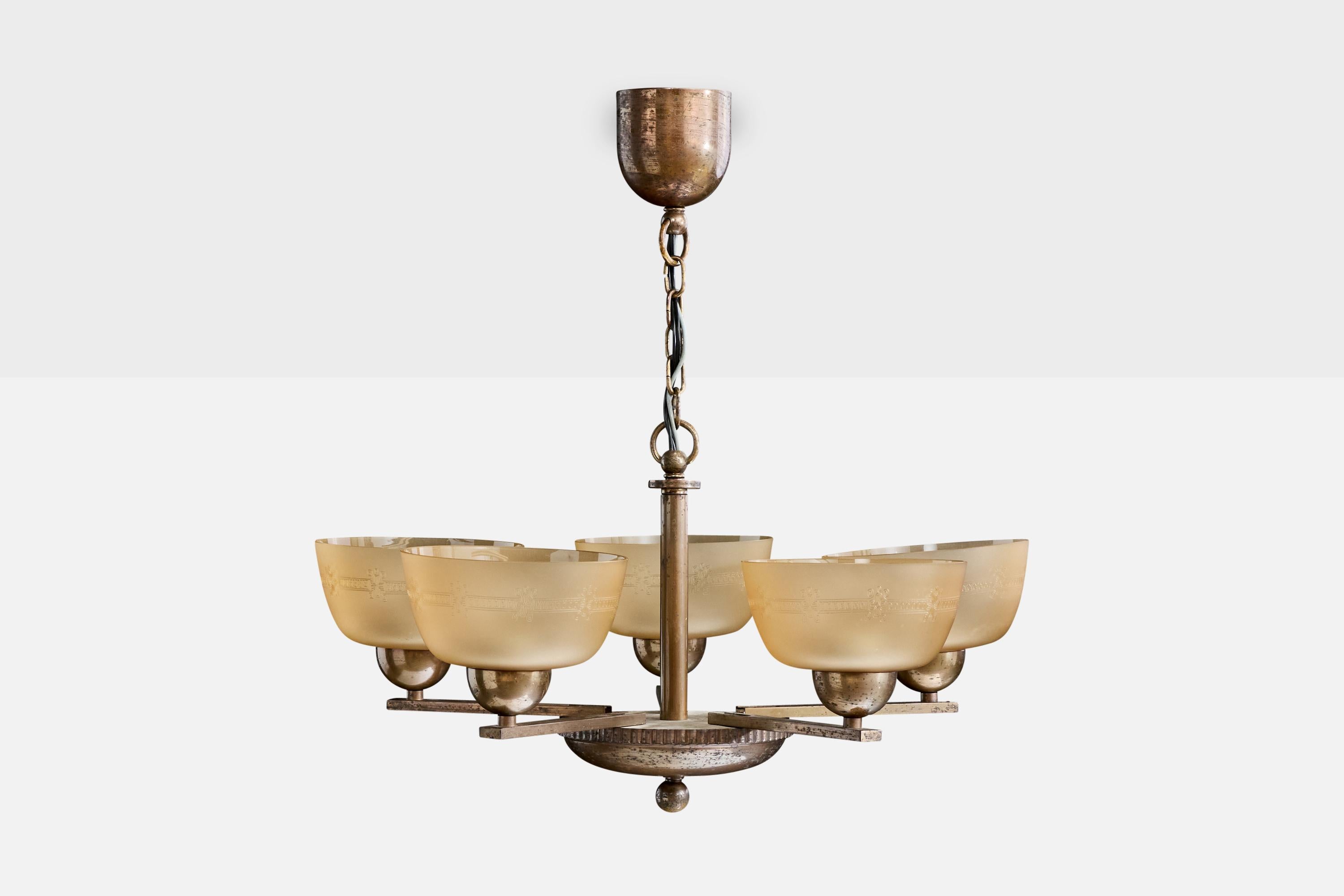 Paavo Tynell, Kronleuchter, Messing, Glas, Finnland, 1930er Jahre (Moderne der Mitte des Jahrhunderts) im Angebot