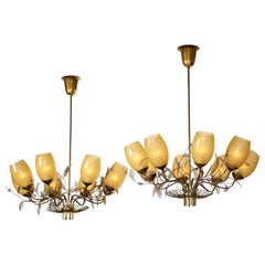 Metal Chandeliers and Pendants