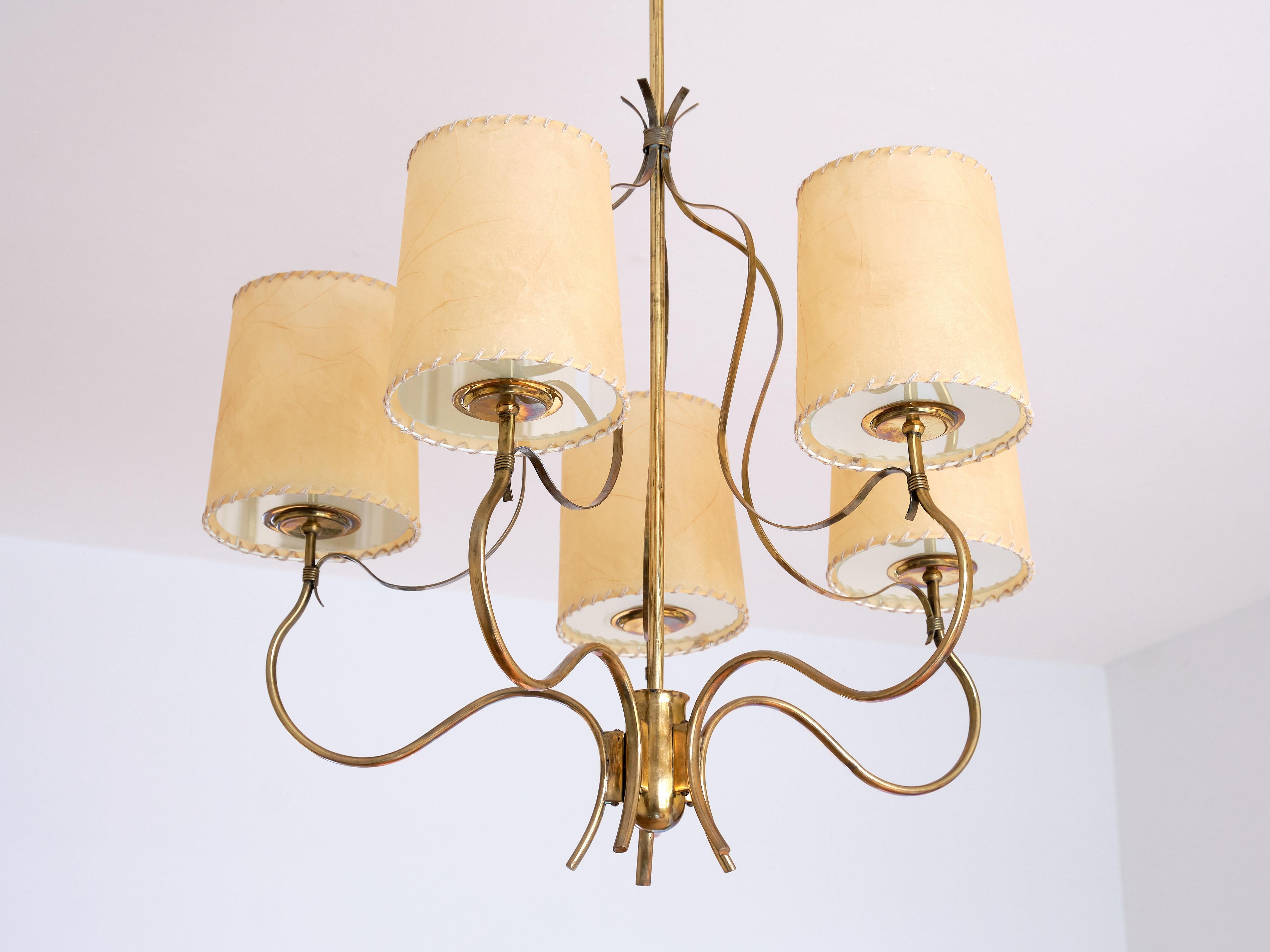 Finnish Paavo Tynell Chandelier in Brass and Parchment, Model 9001, Taito Finland, 1940s For Sale