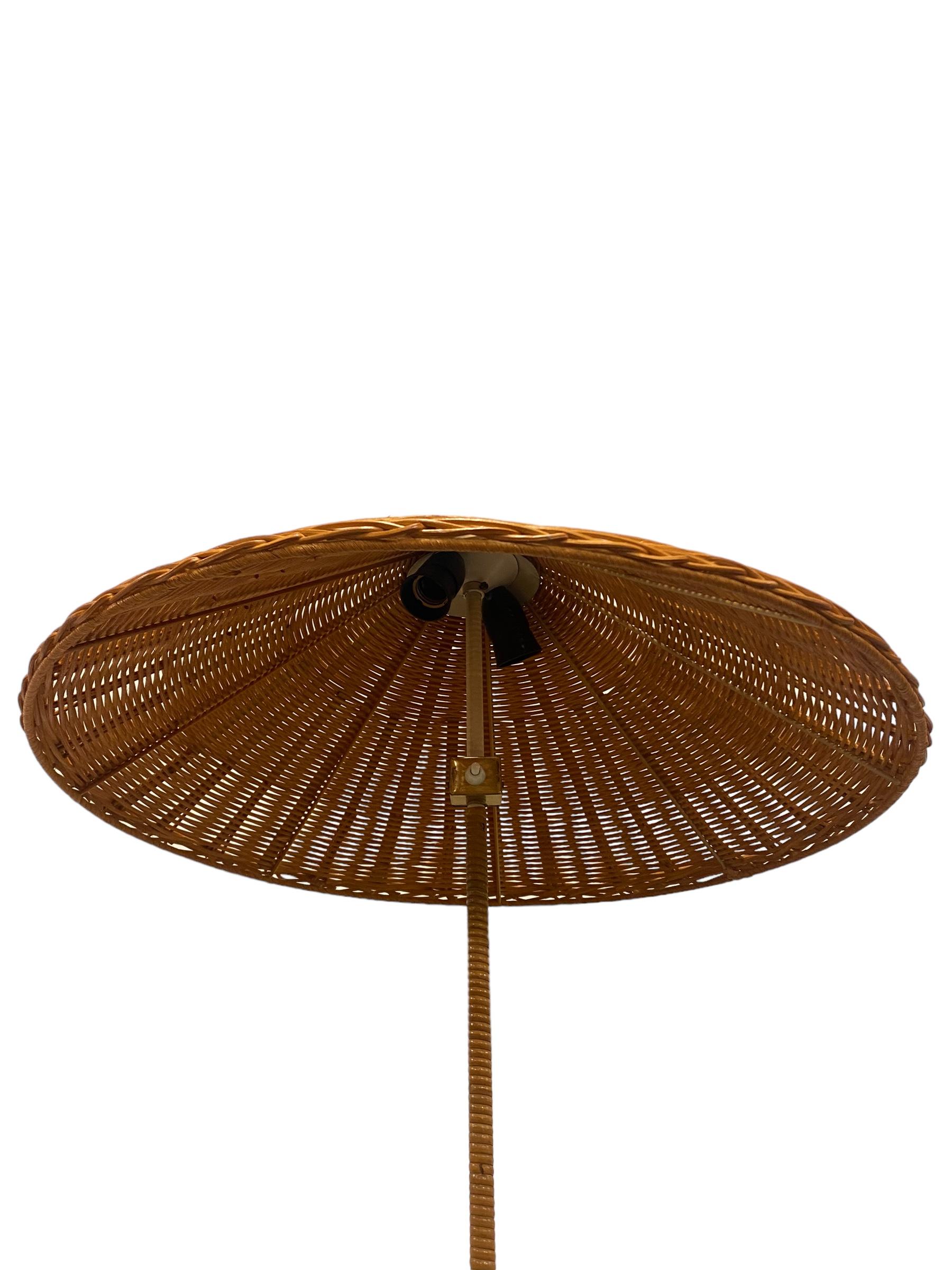Stehlampe „Chinesischer Hut“ von Paavo Tynell, 9602, Taito 1940er Jahre im Zustand „Gut“ im Angebot in Helsinki, FI