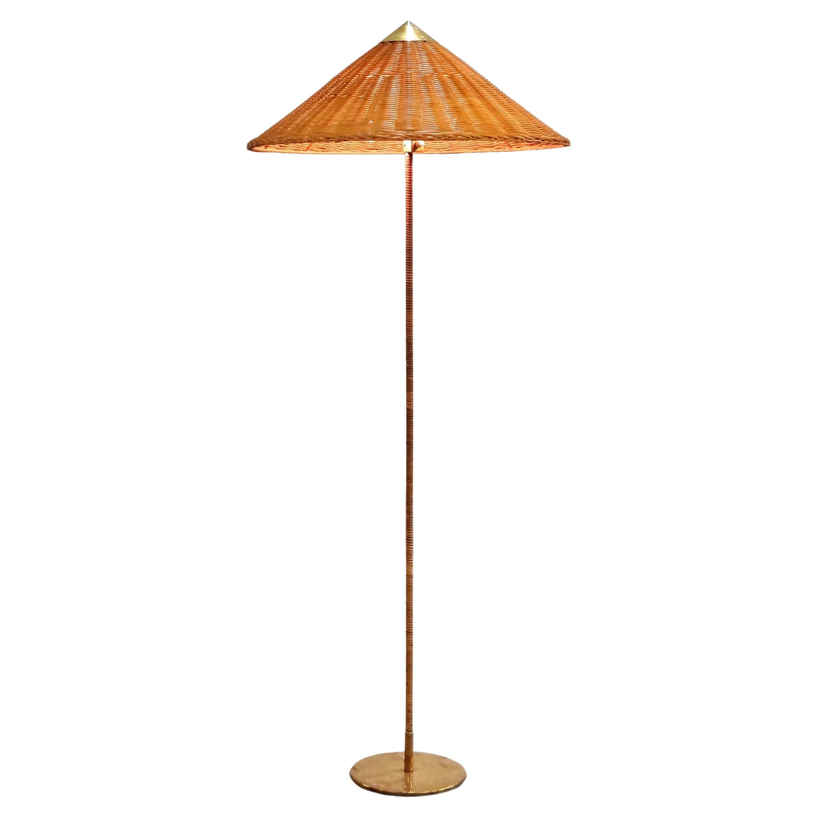 Paavo Tynell "Chinese Hat" Floor Lamp 9602, Taito 1940s
