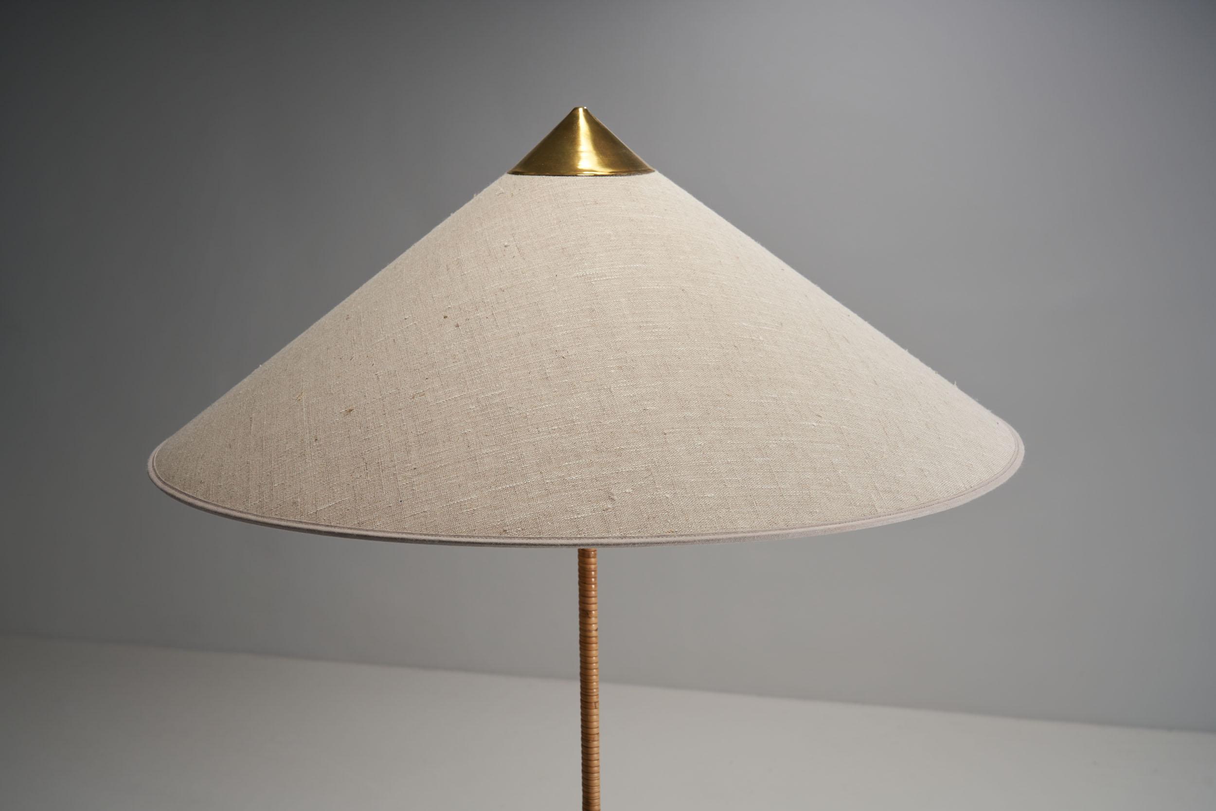 chinese hat floor lamp