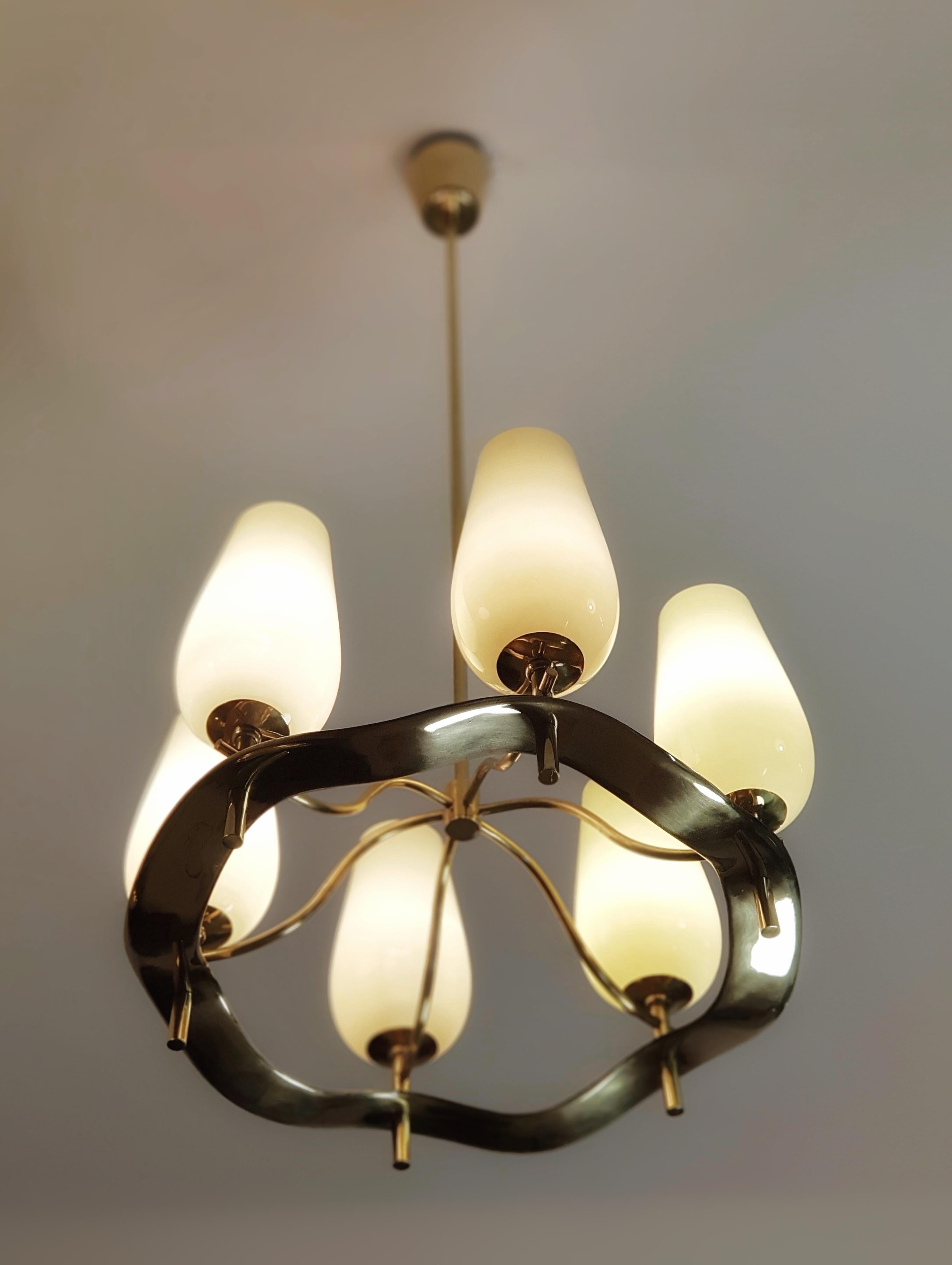 Mid-20th Century Paavo Tynell Commissioned Chandelier in Brass and Glass, 1940s