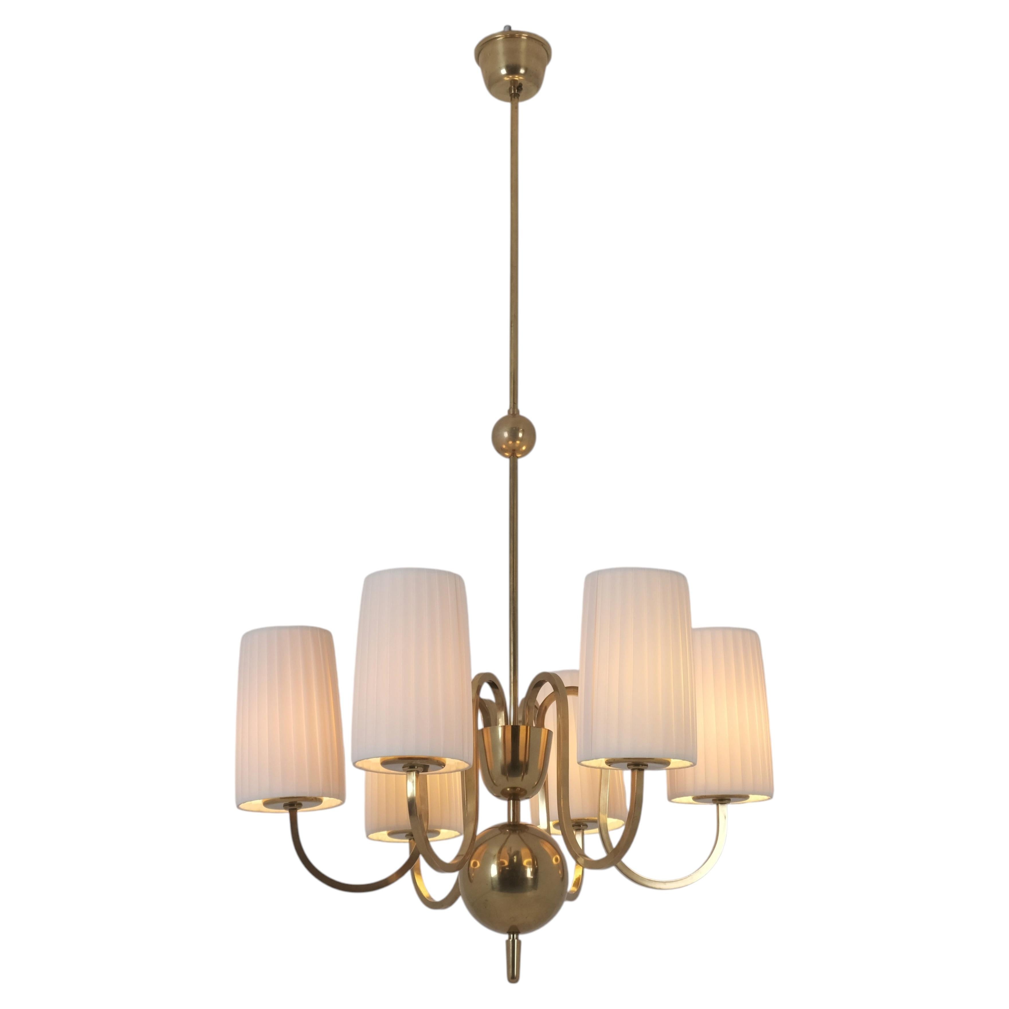 Lustre commandé par Paavo Tynell en laiton et tissu, Taito, années 1940 en vente