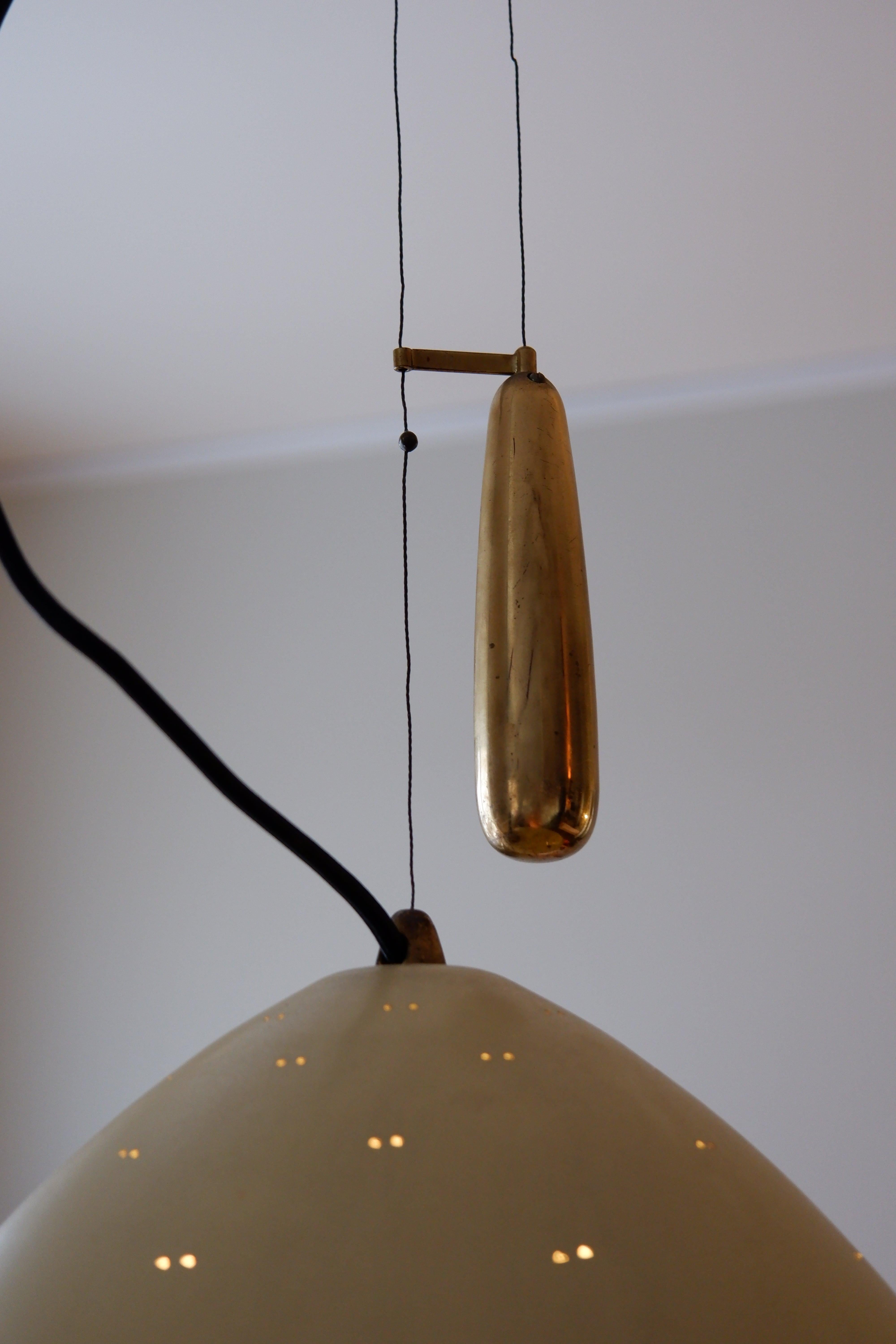Paavo Tynell counter weight pendant light model A1983, Taito OY, circa 1940 For Sale 5