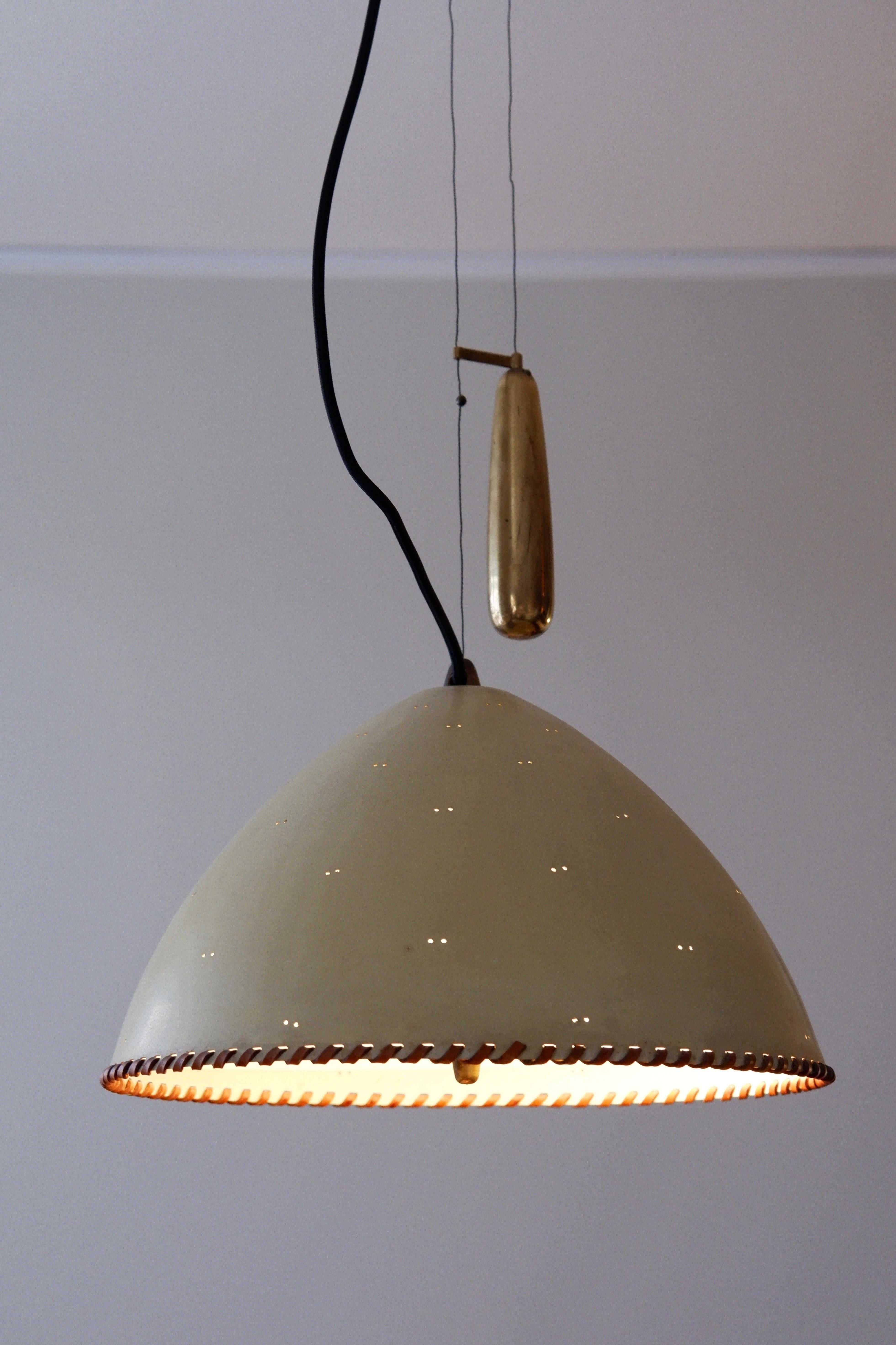 Paavo Tynell counter weight pendant light model A1983, Taito OY, circa 1940 In Fair Condition For Sale In Hägersten-Liljeholmen, Stockholms län