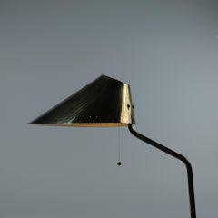 Paavo Tynell Finnair Commissioned Table Mounted Brass Lamp, Taito 1950s