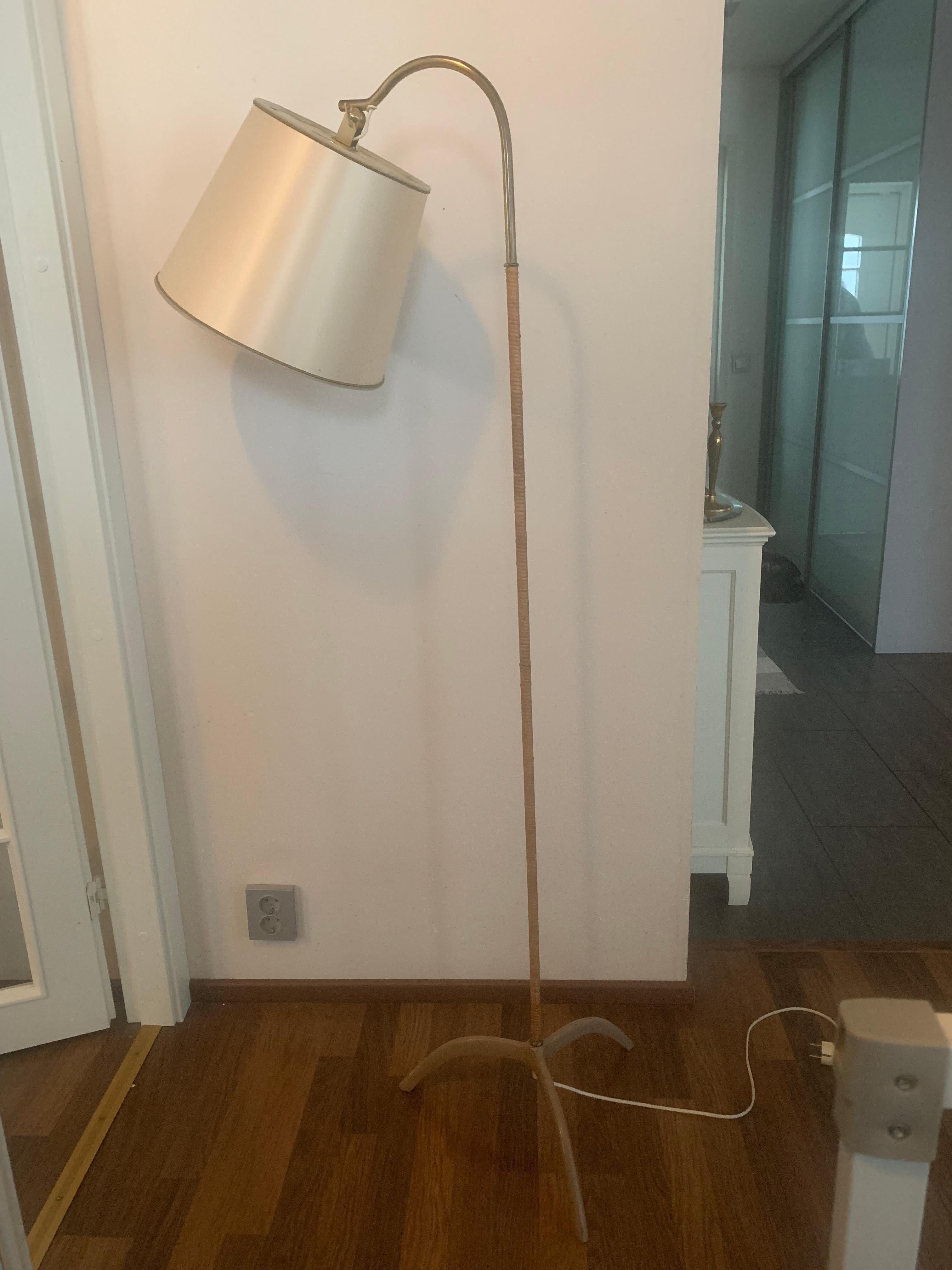 Lámpara de pie Paavo Tynell 9609 Escandinavo moderno en venta