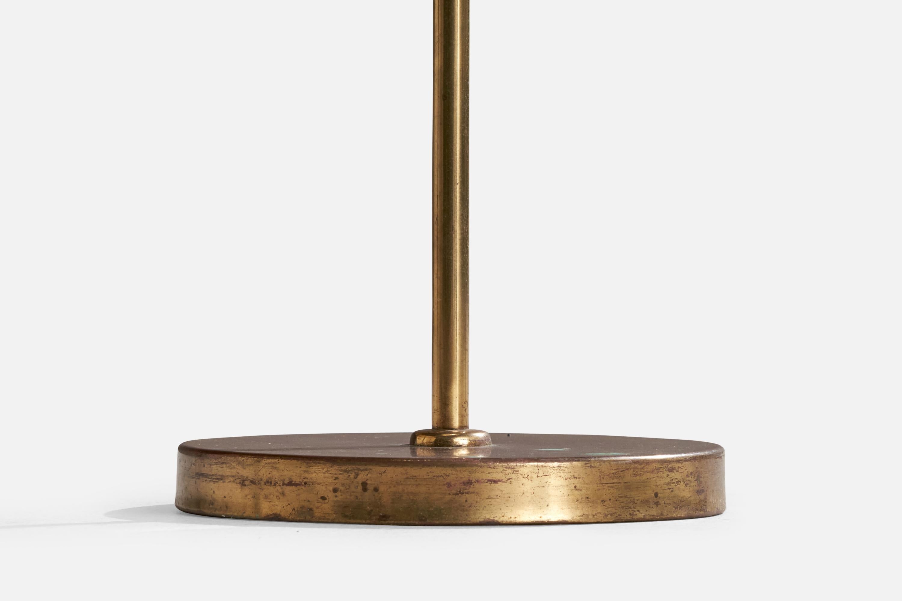 Paavo Tynell, Floor Lamp, Brass, Rattan, Fabric, Finland, 1950s For Sale 2