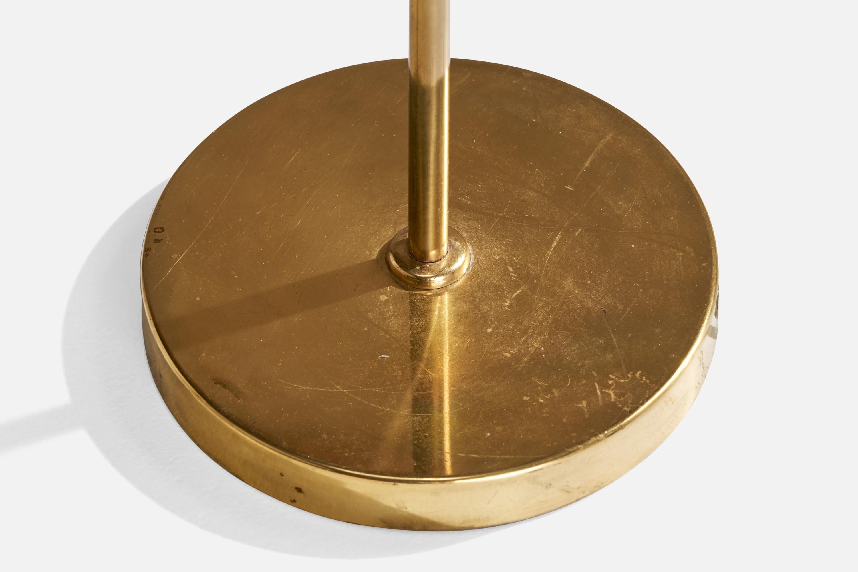 Paavo Tynell, Floor Lamp, Brass, Rattan, Glass, Finland, 1950s In Good Condition For Sale In High Point, NC
