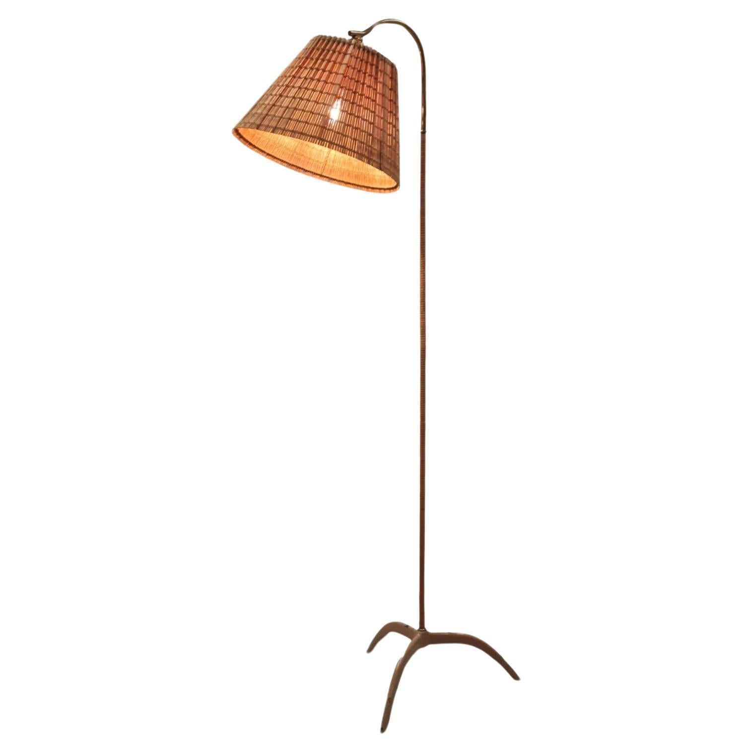 Paavo Tynell Floor Lamp model. 9609, Taito