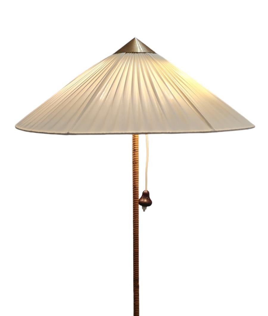 Finnish Paavo Tynell Floor Lamp model. 9615, Taito Oy 1950s For Sale