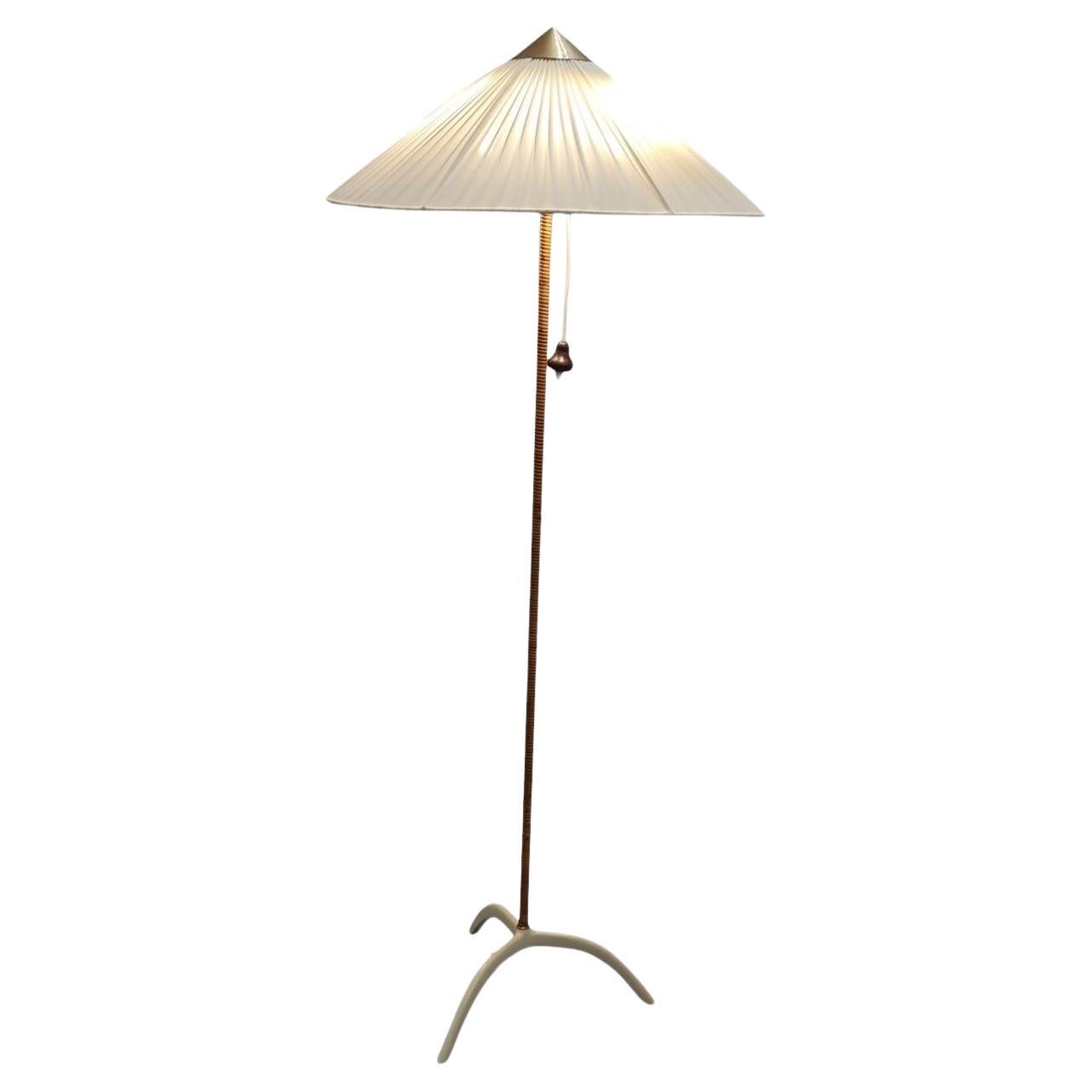 Paavo Tynell Floor Lamp model. 9615, Taito Oy 1950s For Sale