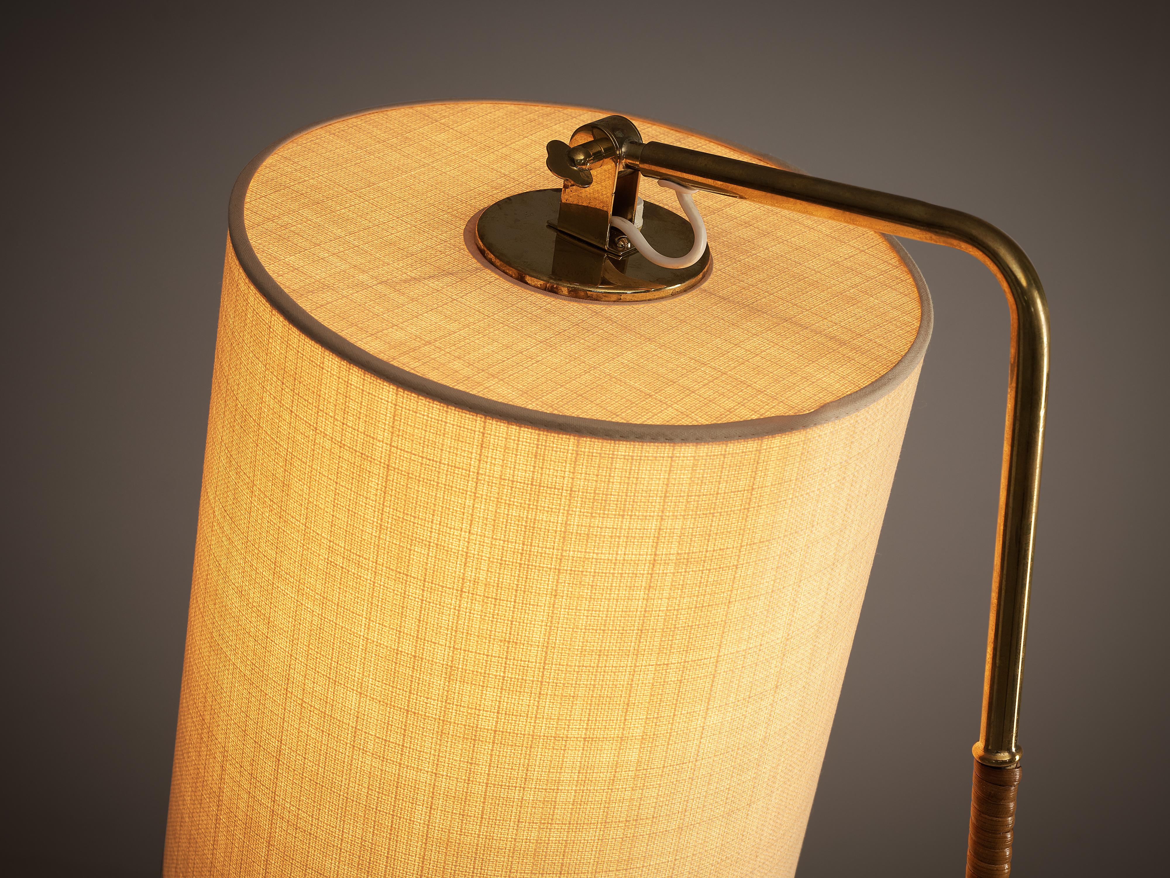 Paavo Tynell Floor Lamp Model 9631 in Brass and Cane In Good Condition In Waalwijk, NL