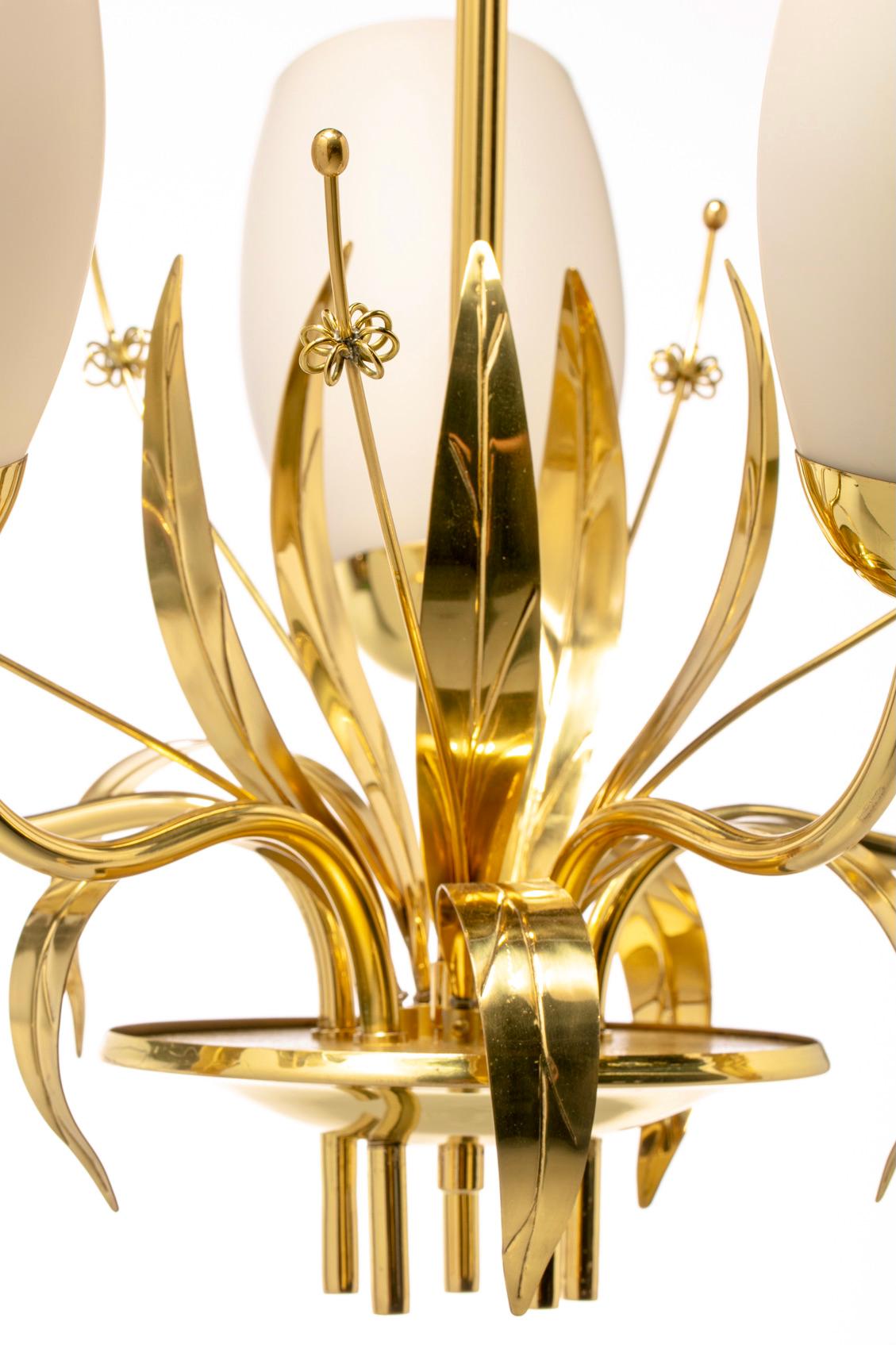Paavo Tynell Floral Themed Brass & Blown Glass Chandelier for Glashütte Limburg In Good Condition For Sale In Saint Louis, MO