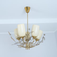 Paavo Tynell Flower Bouquet Chandelier 9029/5 in Brass and Glass, Taito 1950s