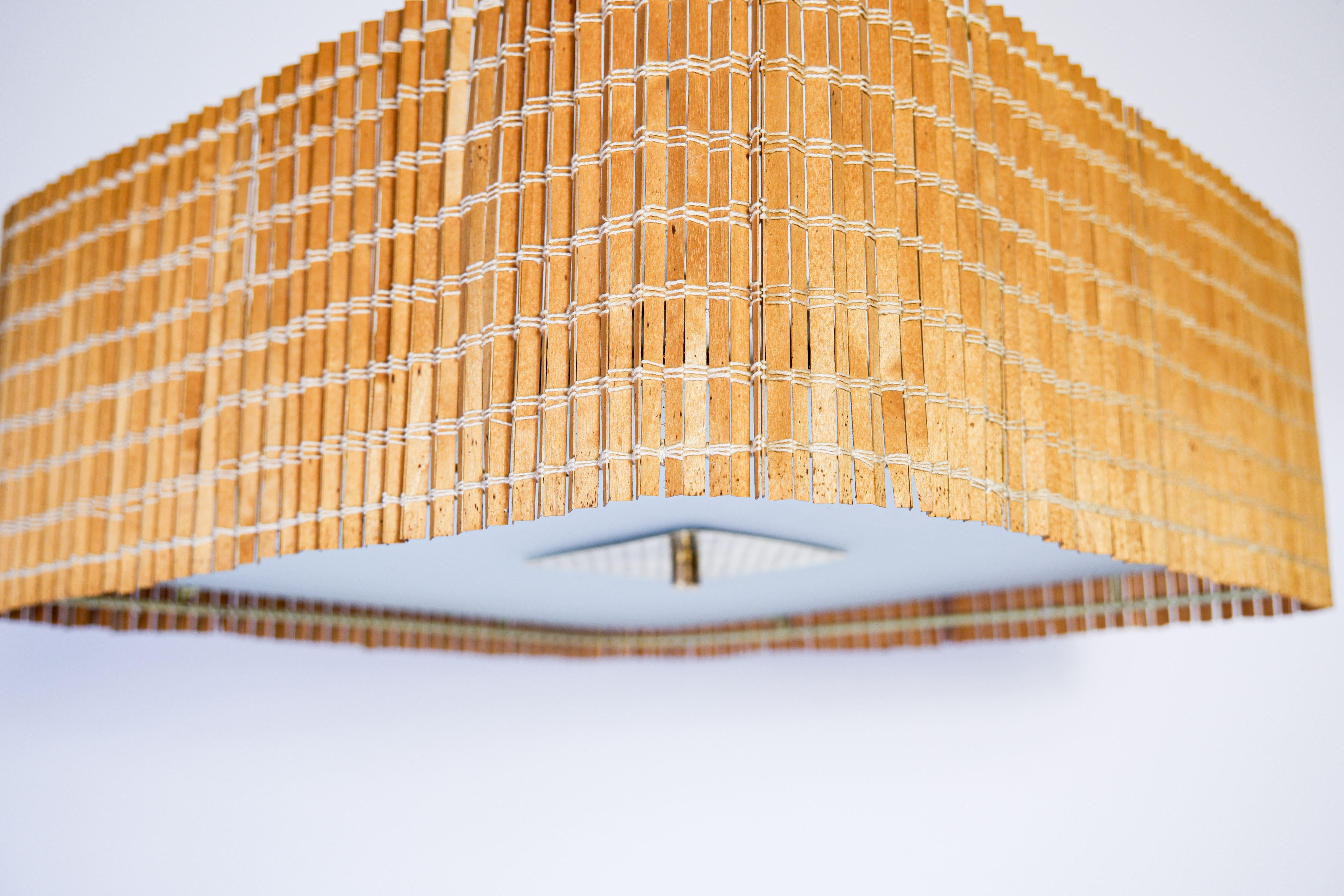 Paavo Tynell flush mount model 20428 for Idman. circa 1950 État moyen - En vente à Hägersten-Liljeholmen, Stockholms län