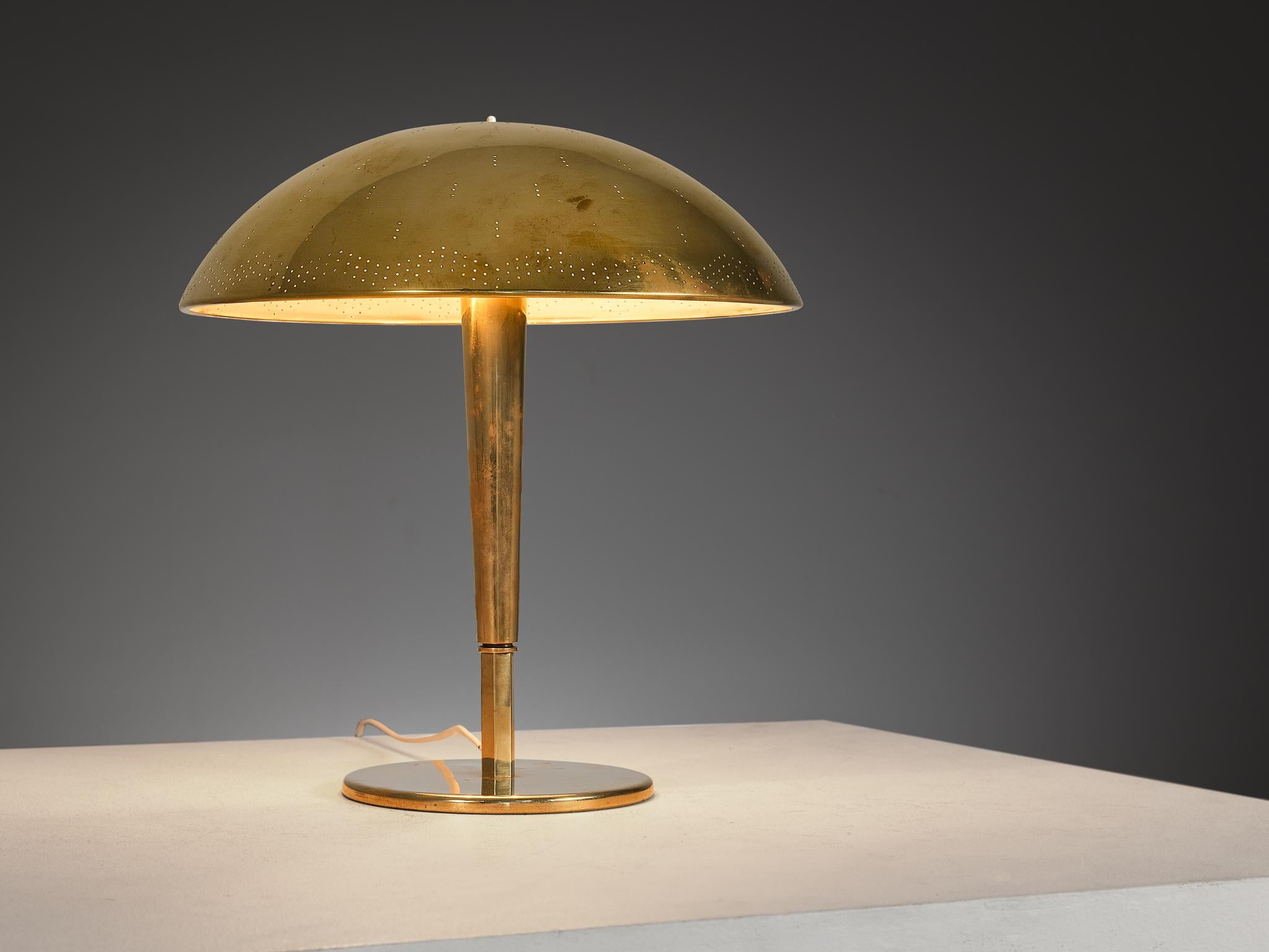 Paavo Tynell for Idman, table lamp, model ‘5061’, brass, Finland, circa 1950 

A truly magnificent piece that scores highly on every design aspect: execution, use of materials, craftsmanship, and detail. Paavo Tynell, the master in the fields of