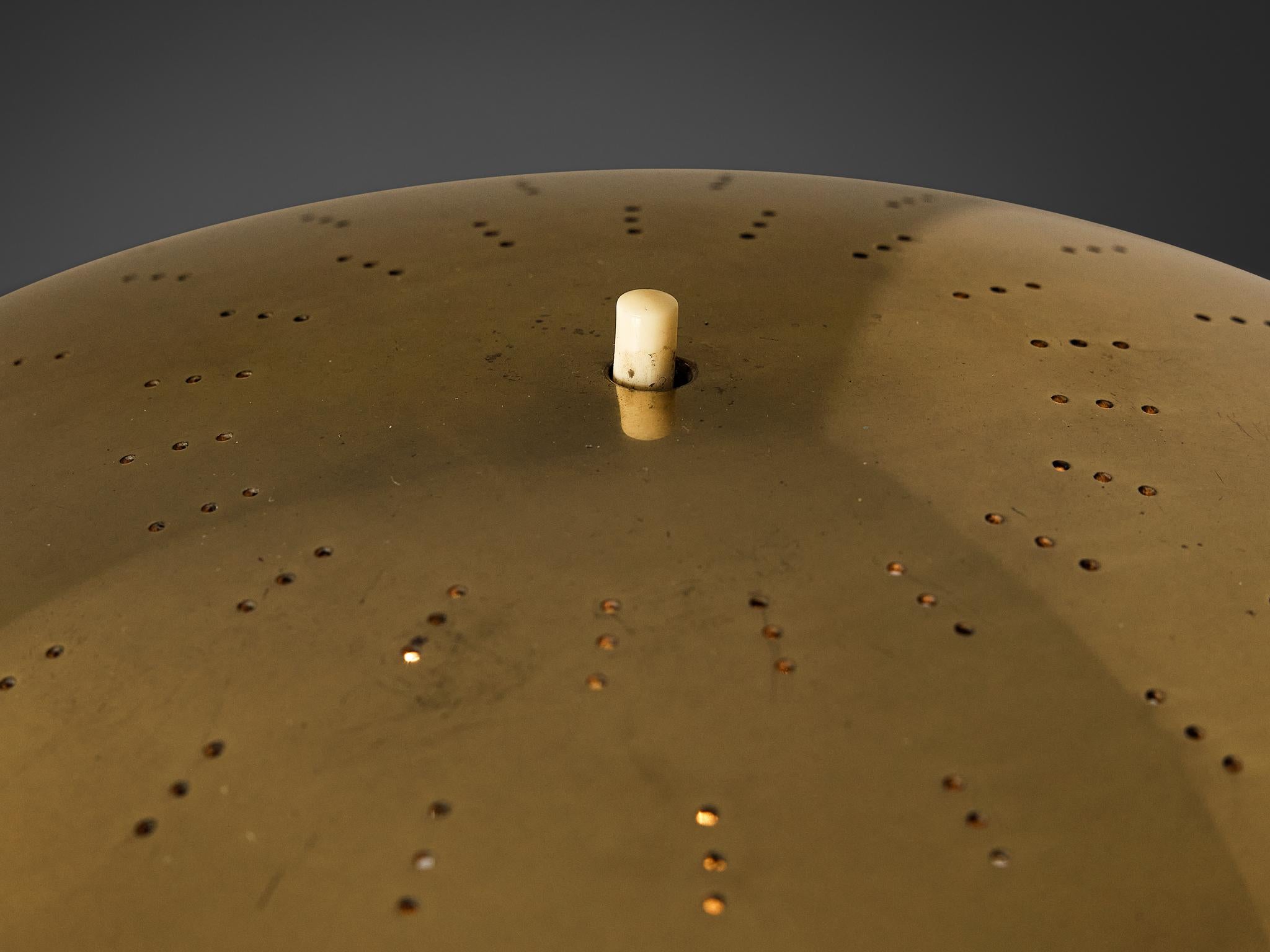 Paavo Tynell for Idman ‘5061’ Table Lamp in Brass In Good Condition In Waalwijk, NL